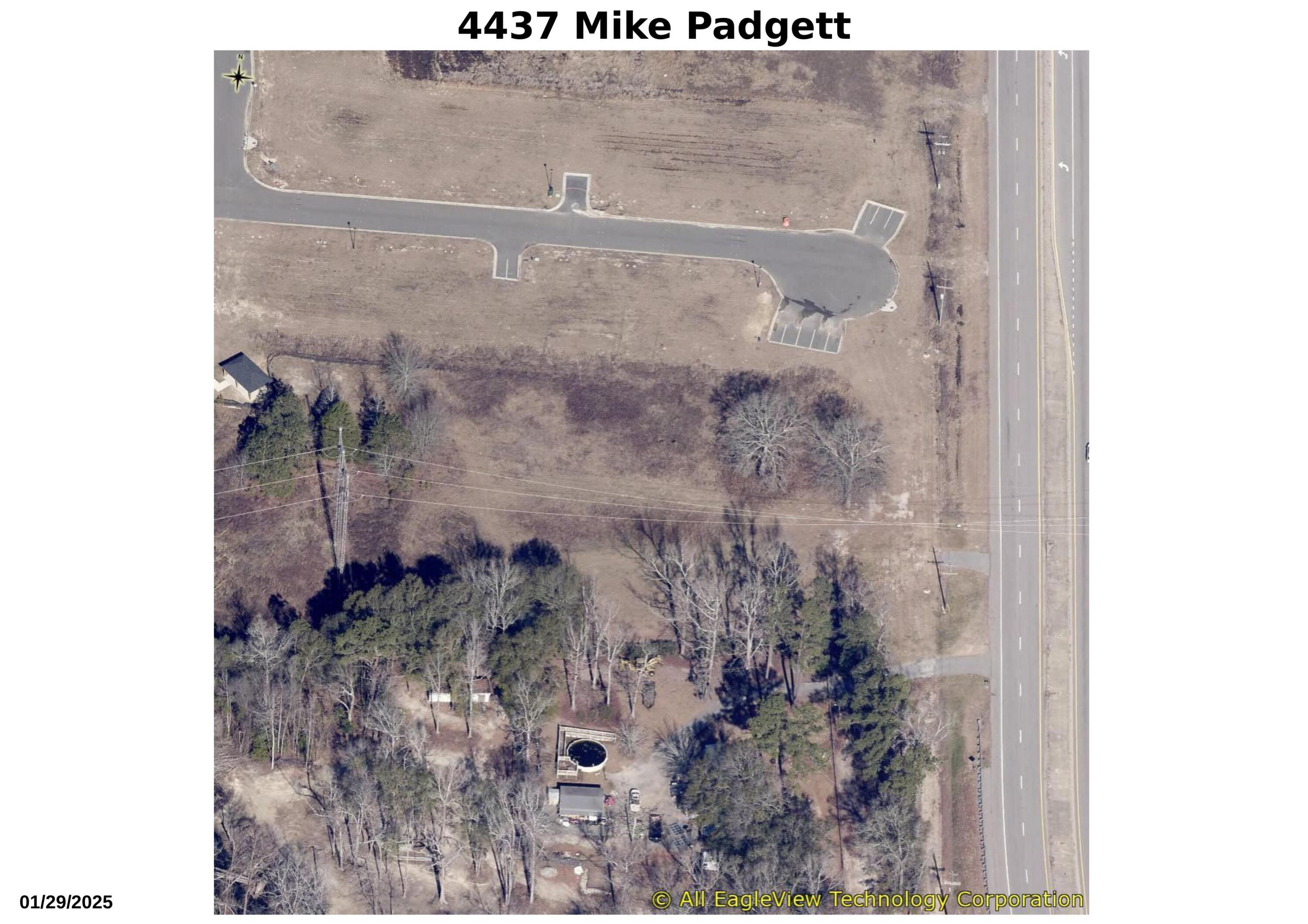4437 Mike Padgett Highway Property Photo 2
