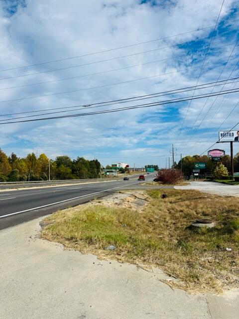 2184 Gordon Highway Property Photo 4
