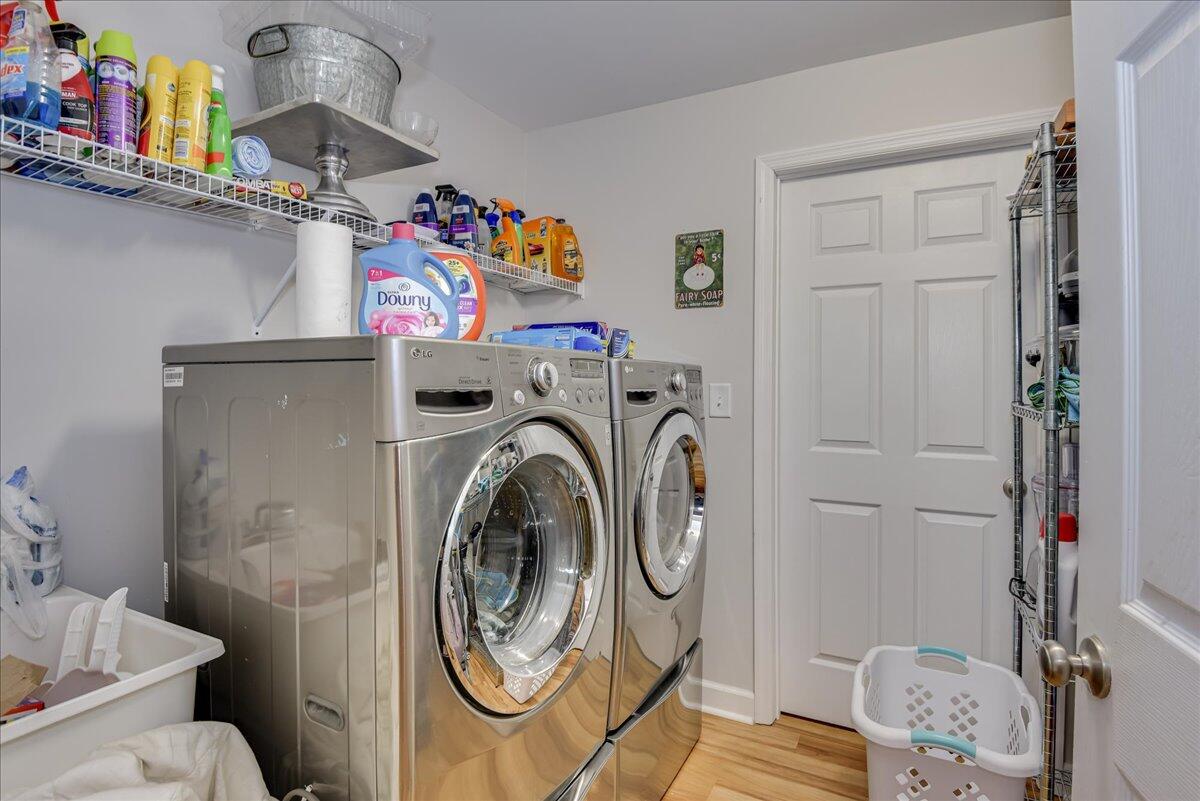 114 W 6th Street Property Photo 60