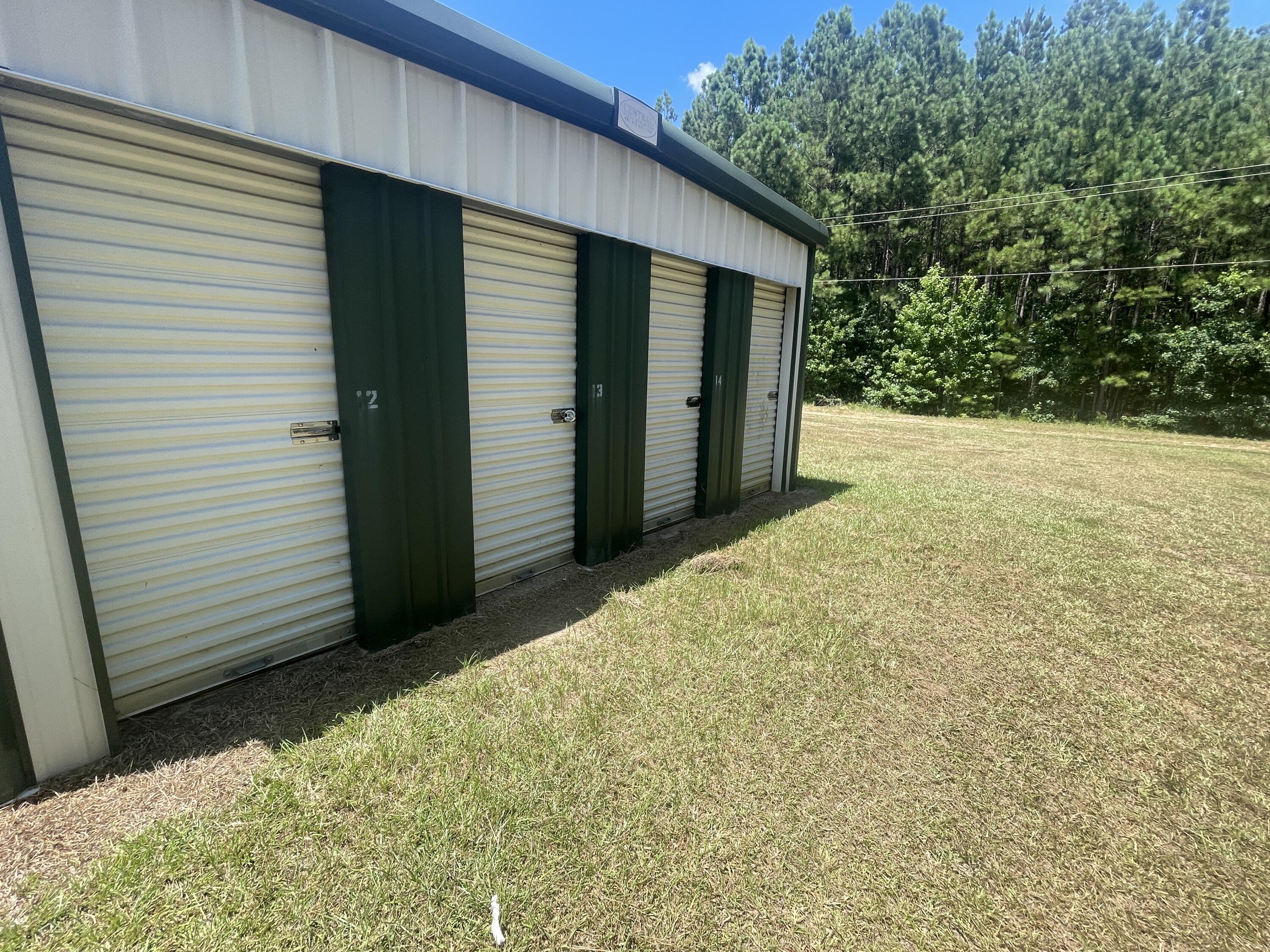 112 Benson Road Property Photo 3