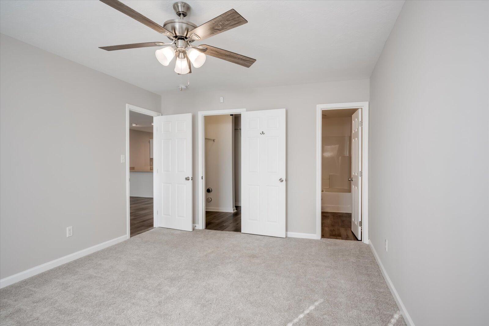 1216 Longpoint Drive Property Photo 10