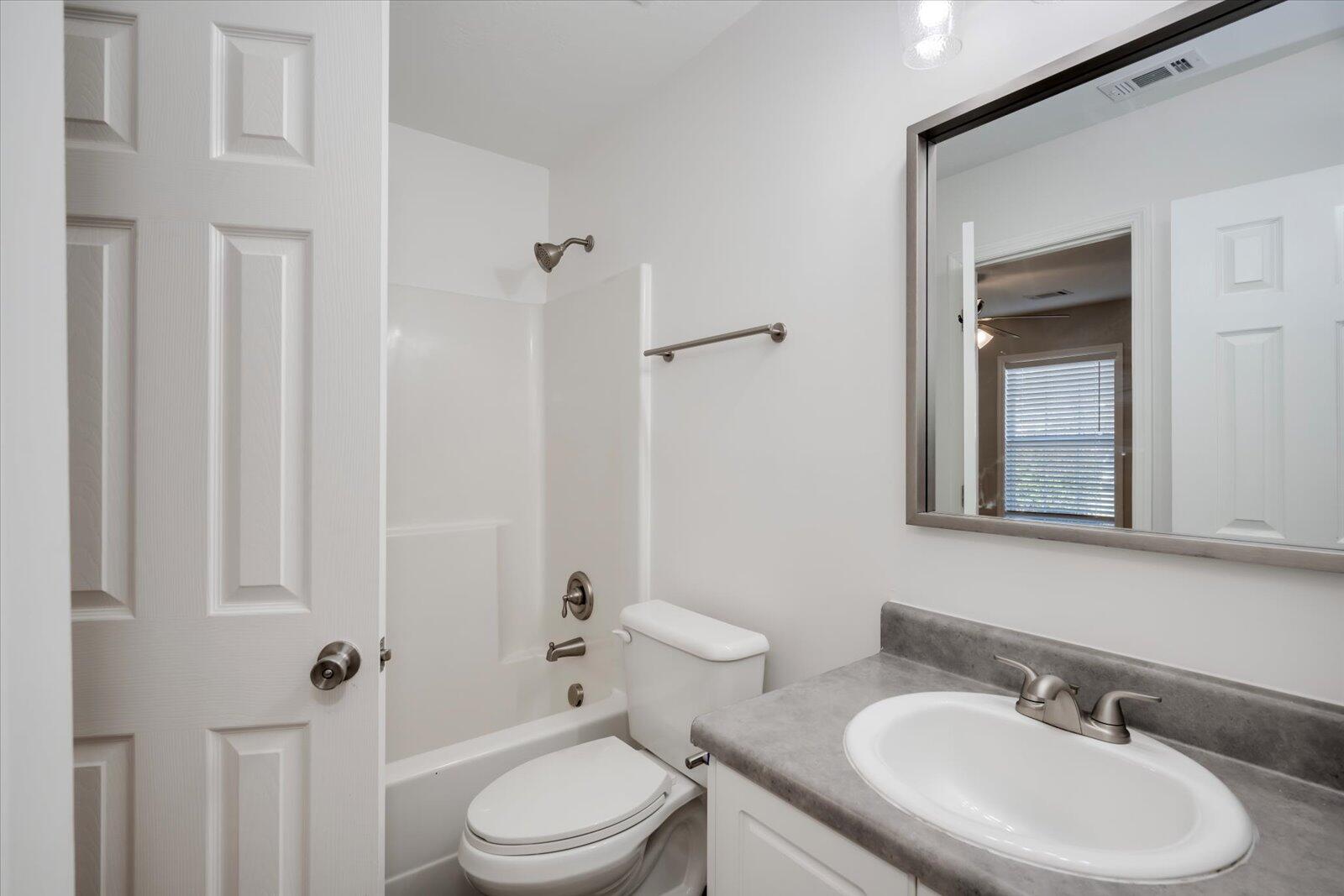 1216 Longpoint Drive Property Photo 15