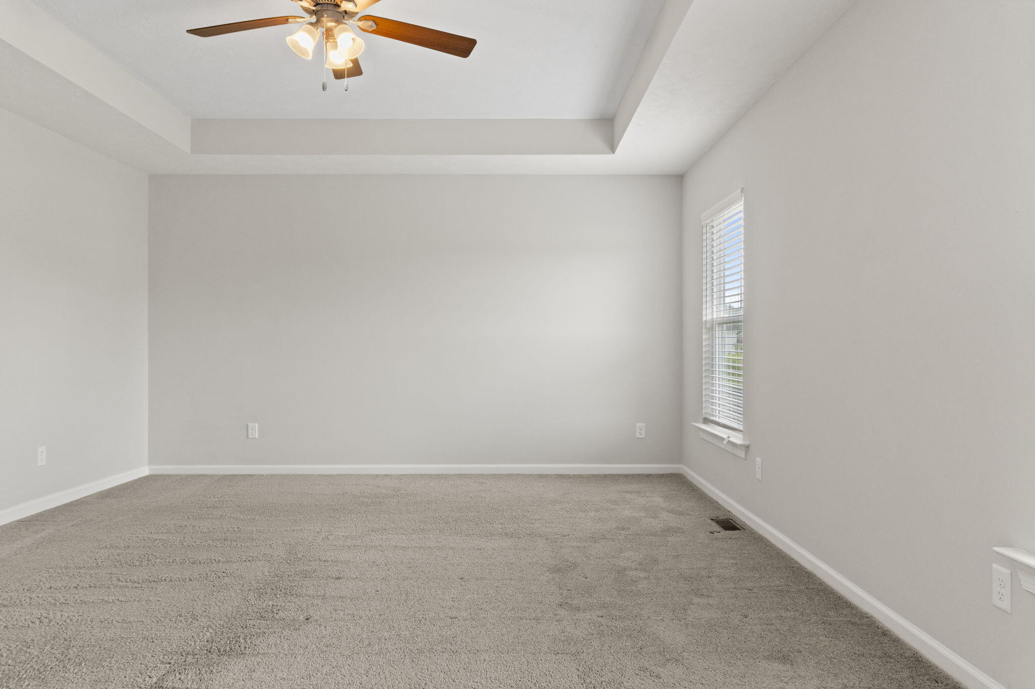912 Newburn Drive Property Photo 16