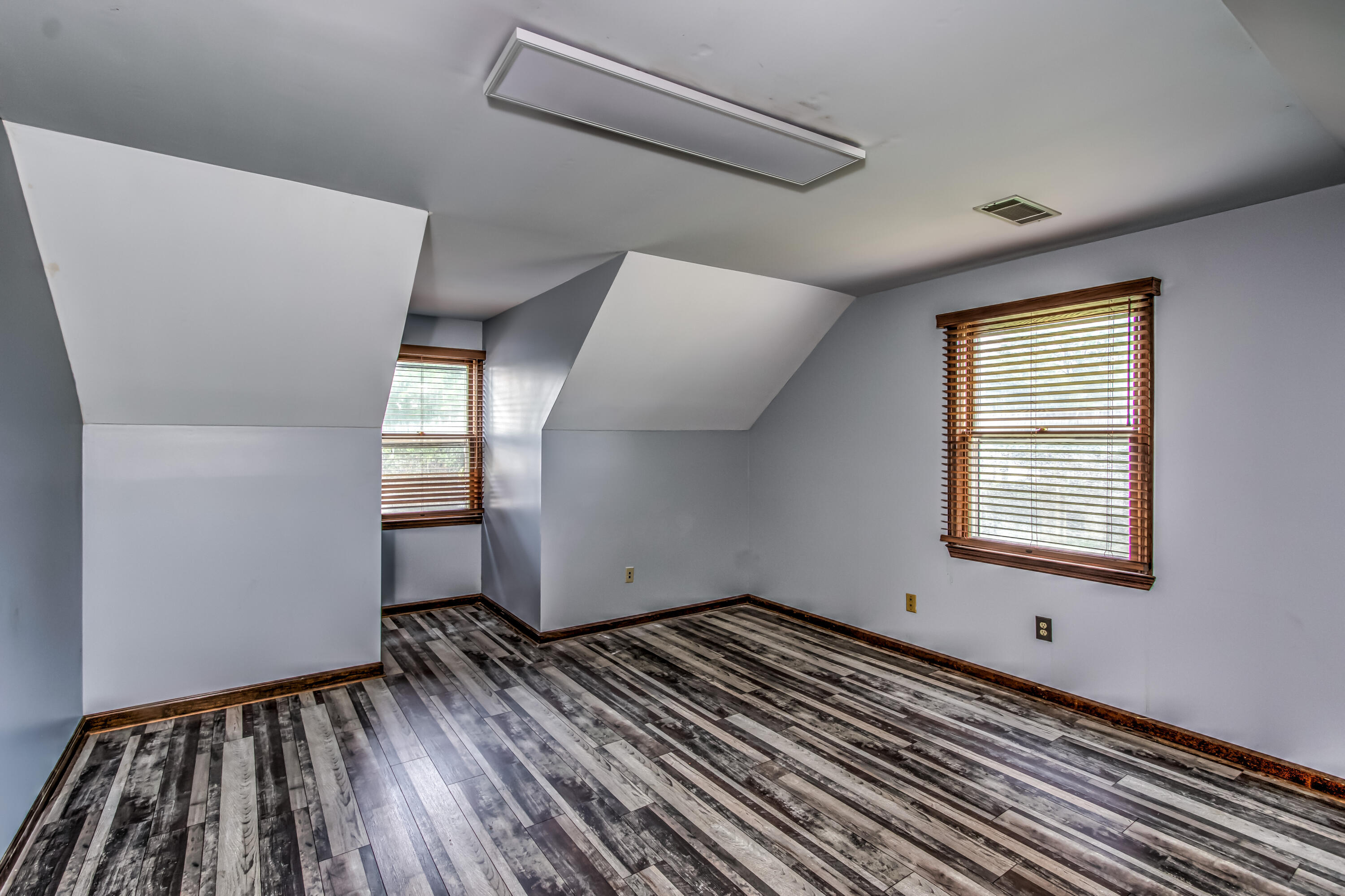 436 Greene Street B Property Photo 8