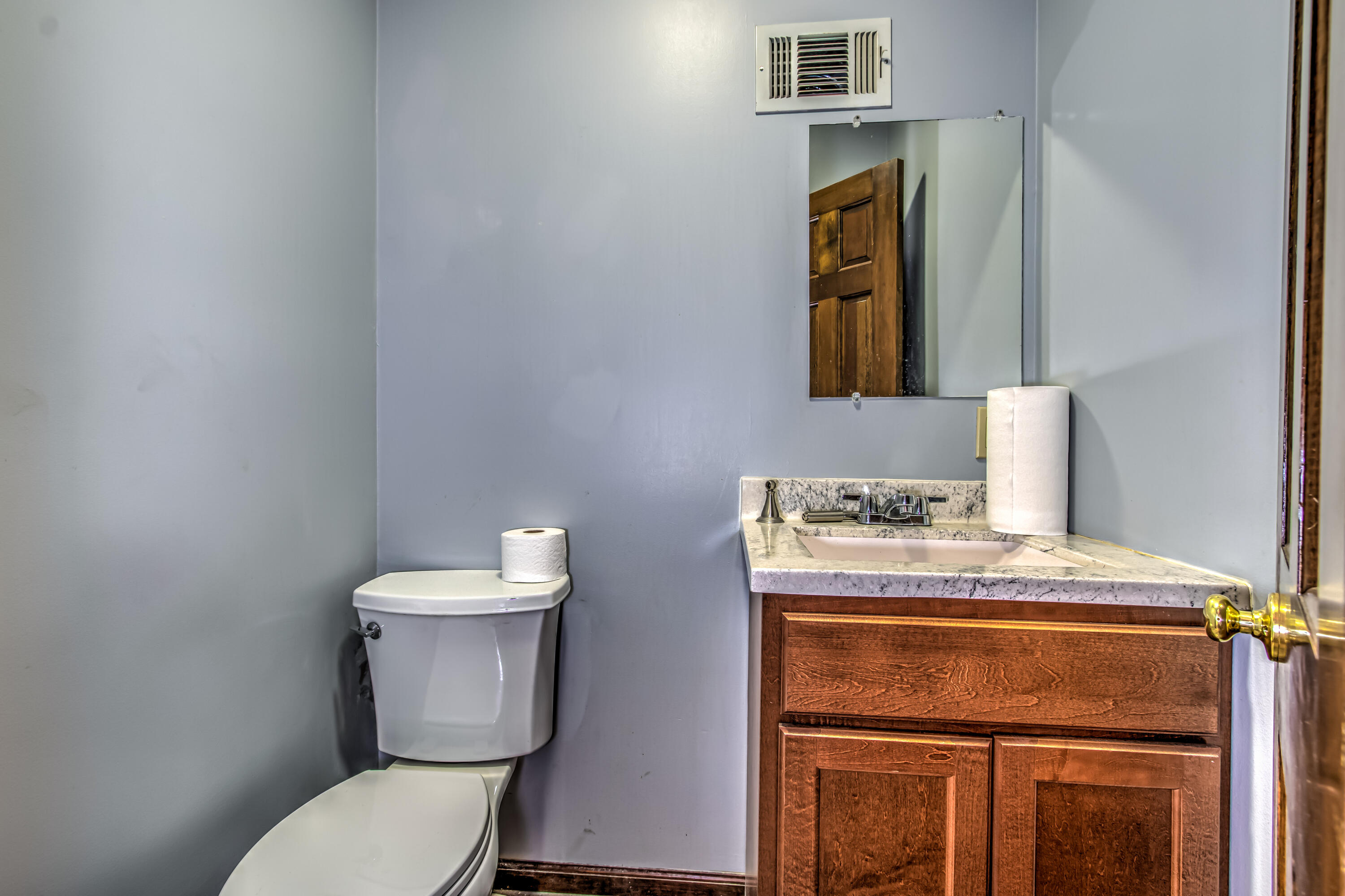 436 Greene Street B Property Photo 14