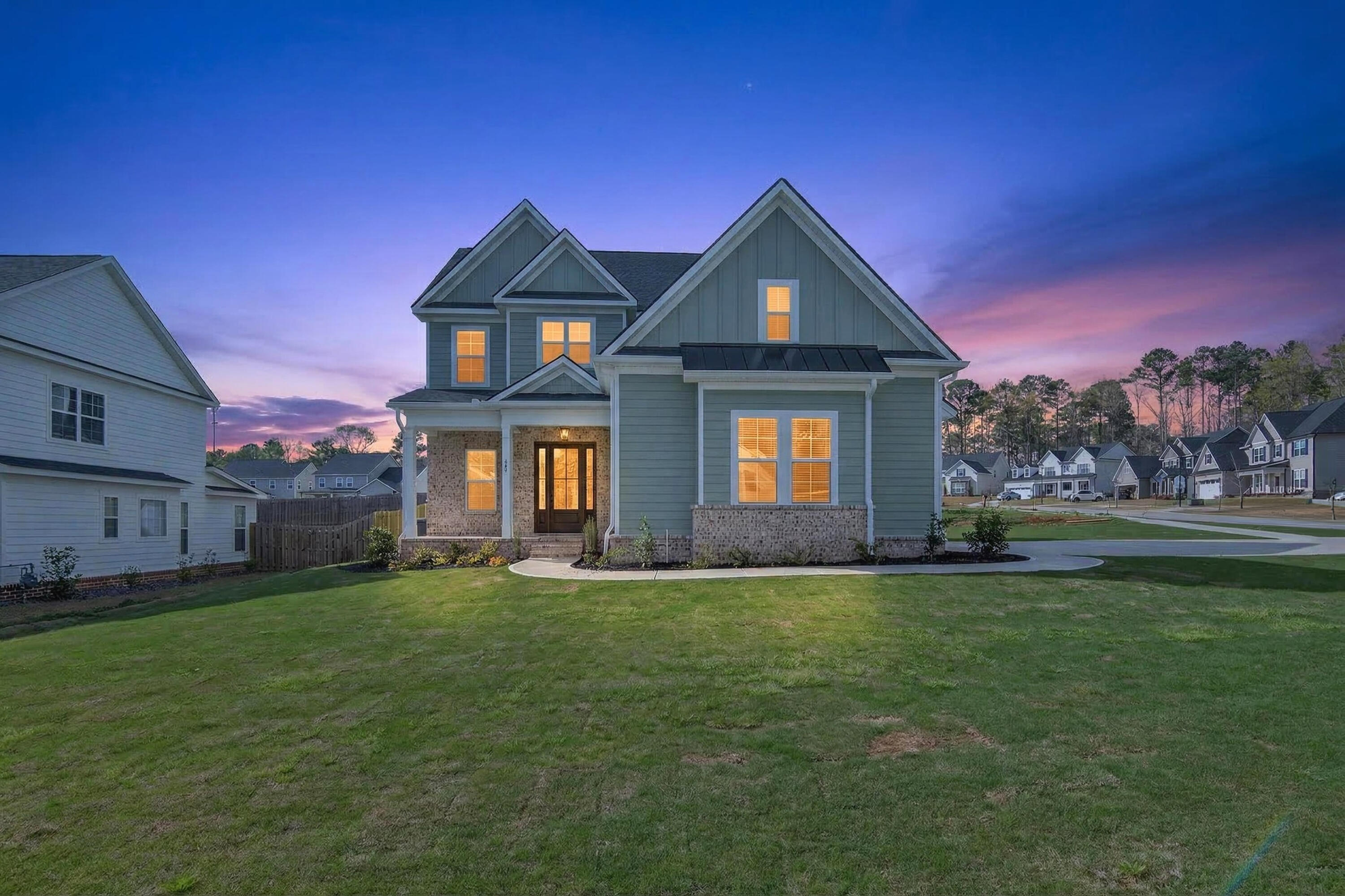 667 River Oaks Lane Property Photo 1