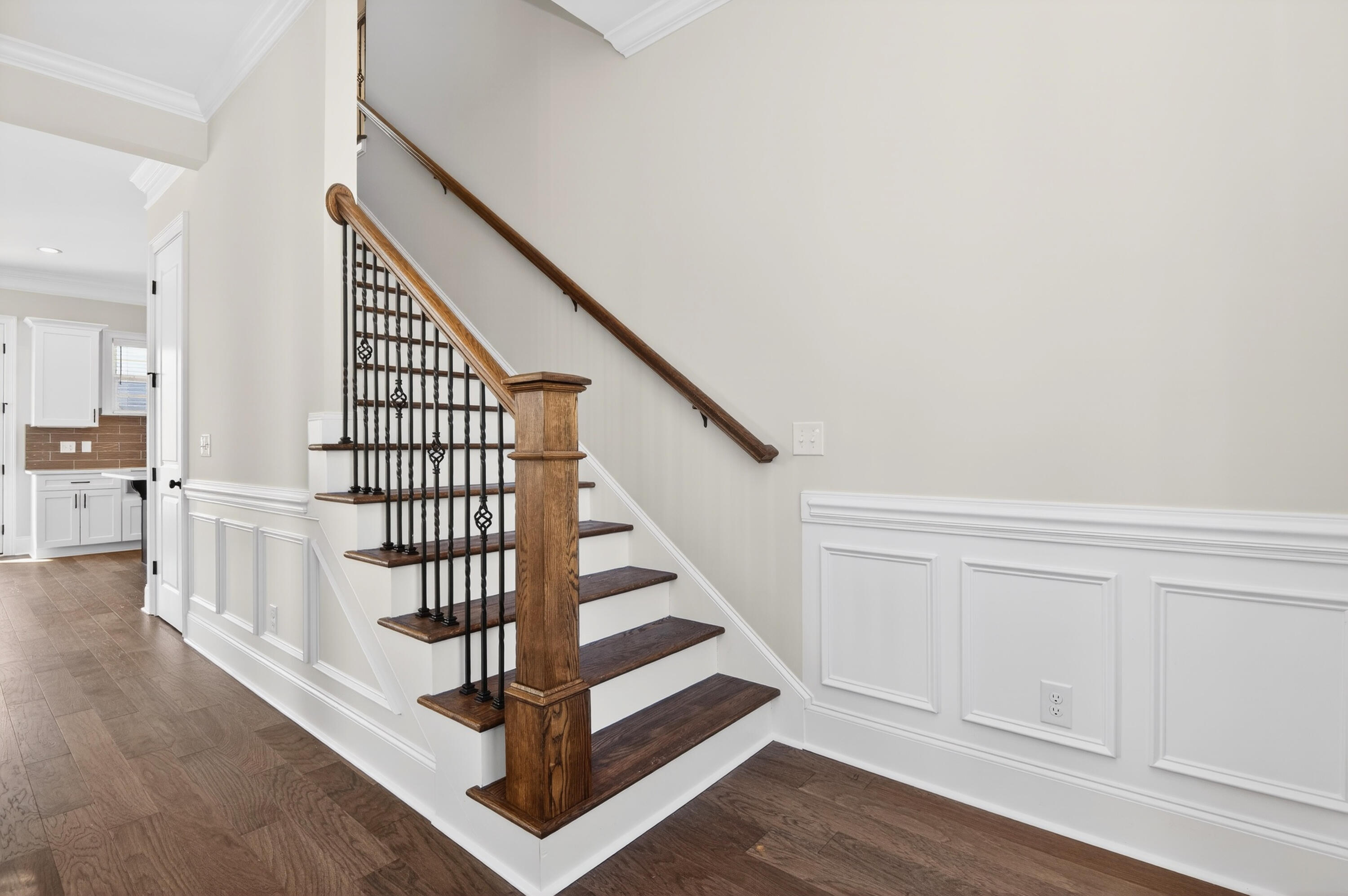 667 River Oaks Lane Property Photo 25