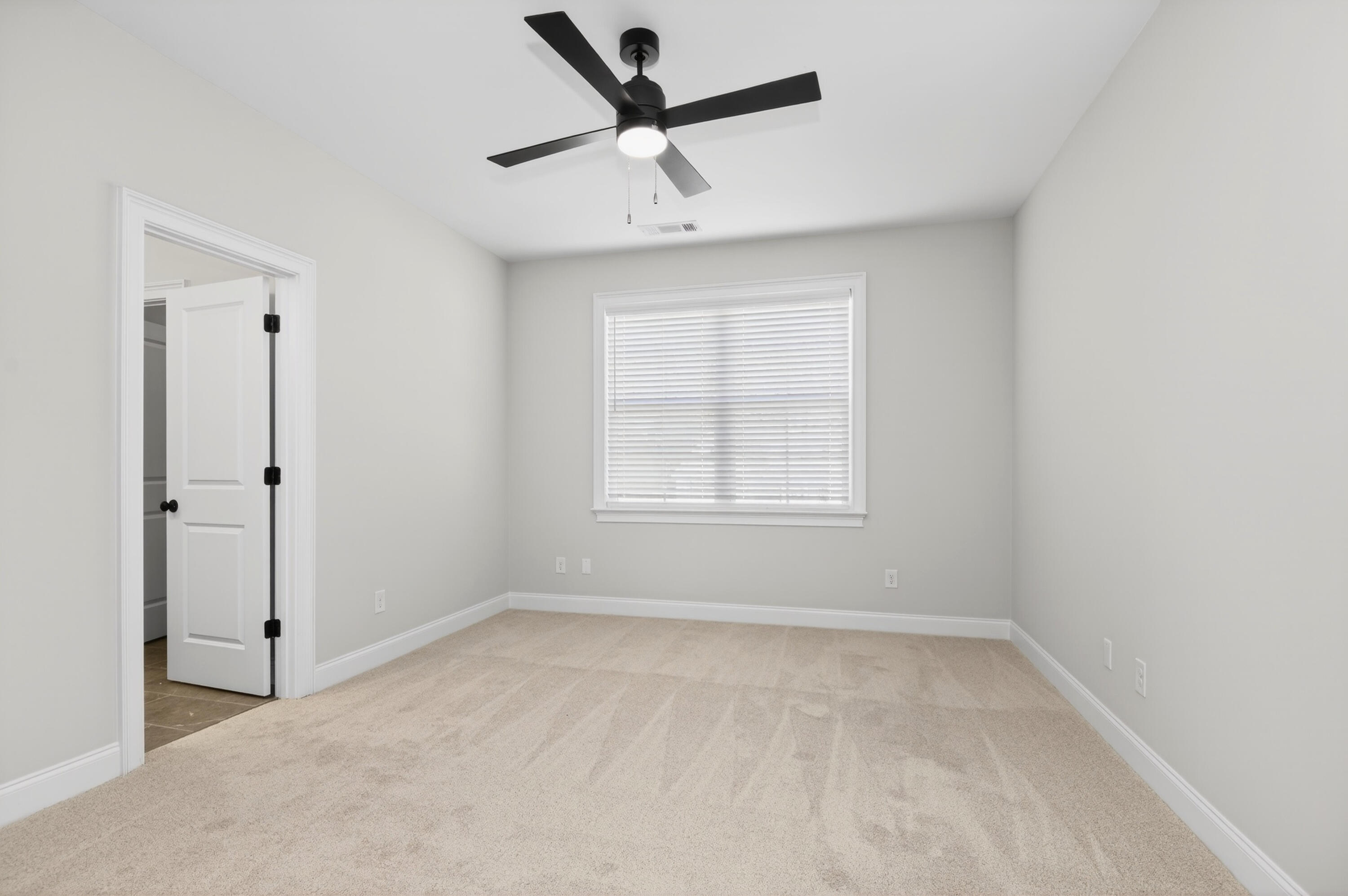 667 River Oaks Lane Property Photo 38