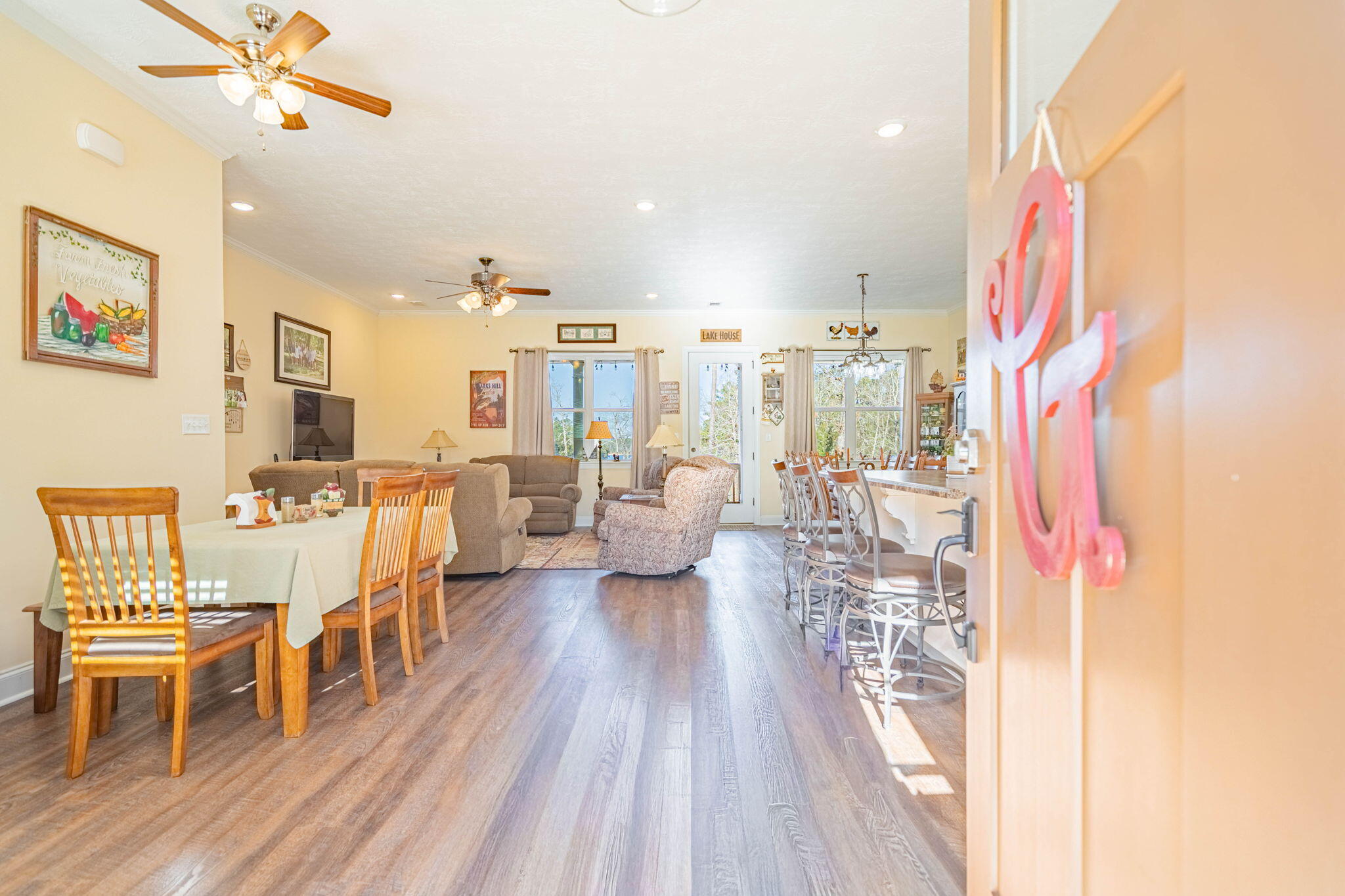 1012 Choctaw Drive Property Photo 6