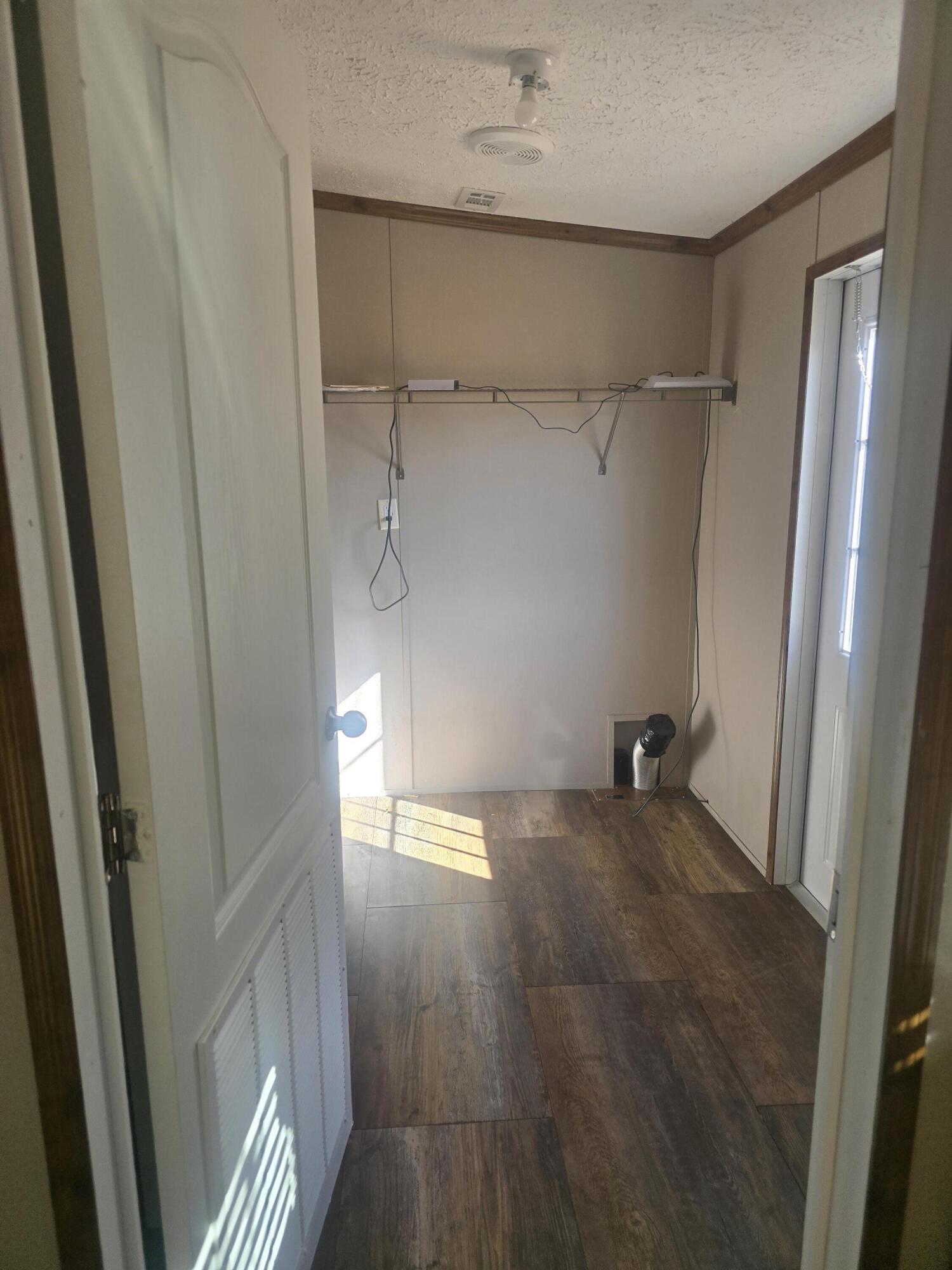 5220 Old Mike Padgett Highway Property Photo 8