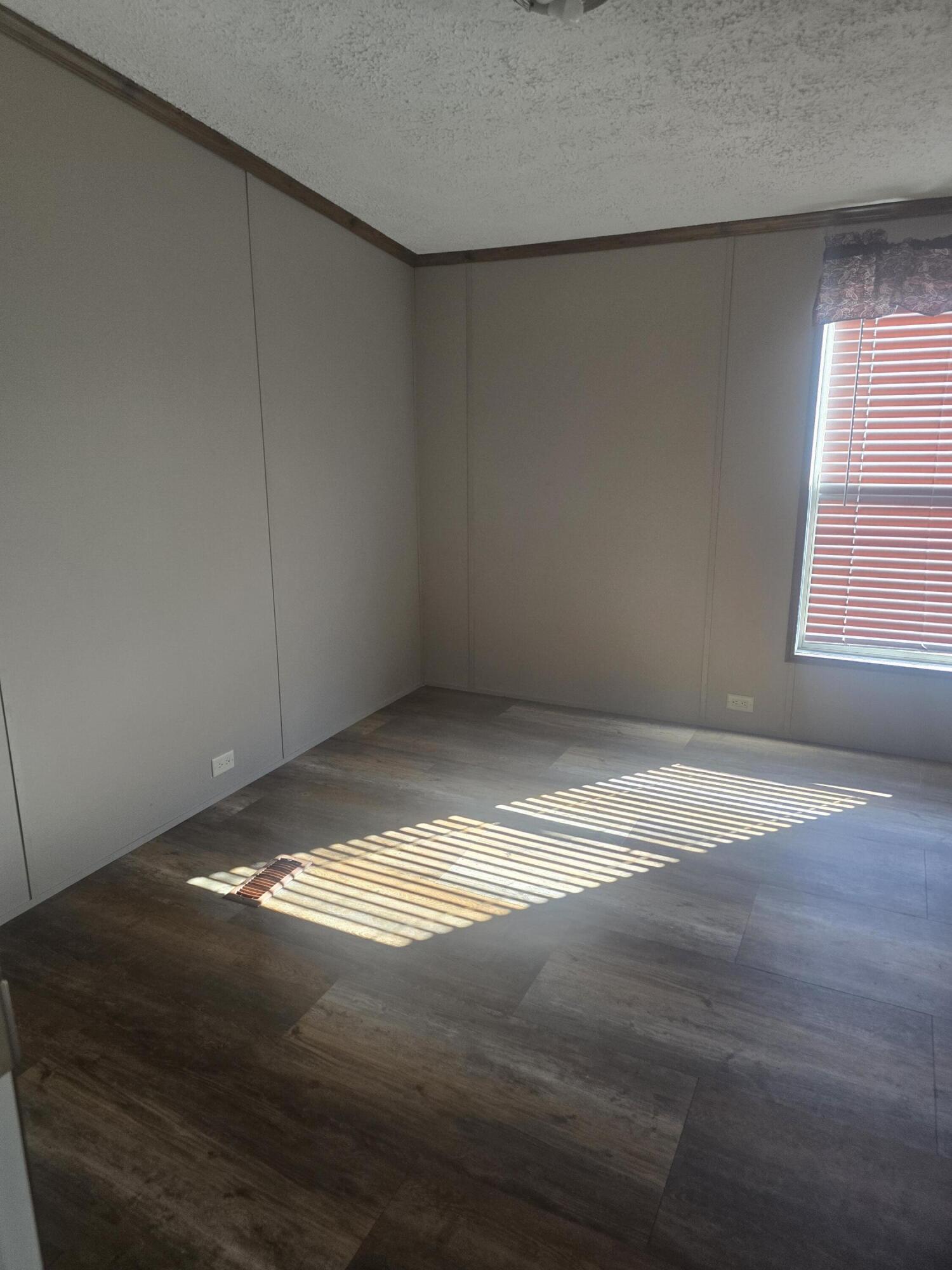 5220 Old Mike Padgett Highway Property Photo 15