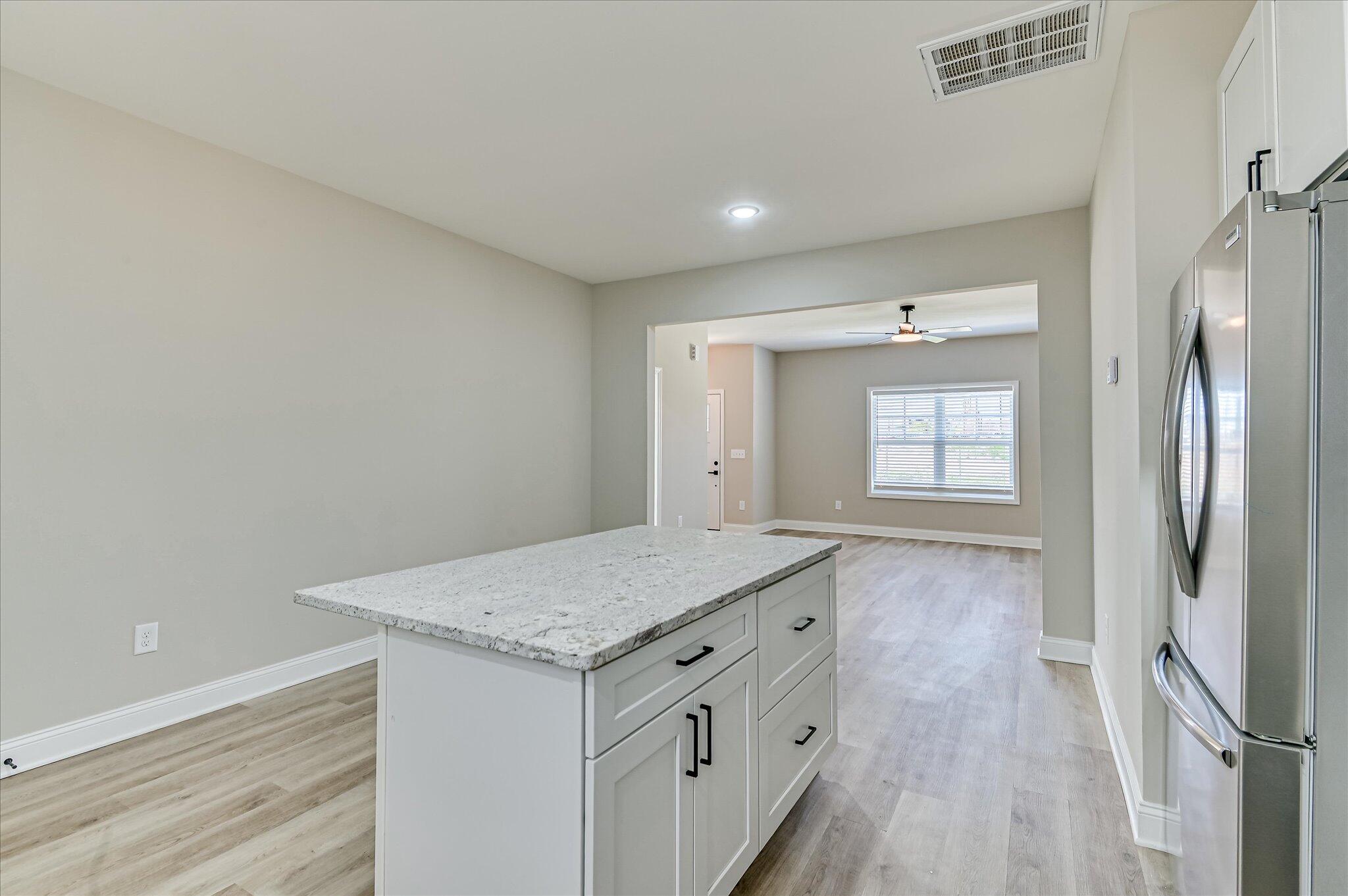 1590 Lee Beard Way Property Photo 13