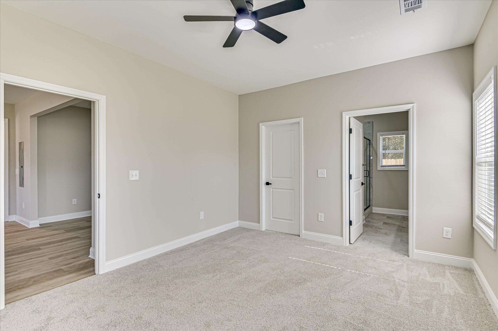 1590 Lee Beard Way Property Photo 17