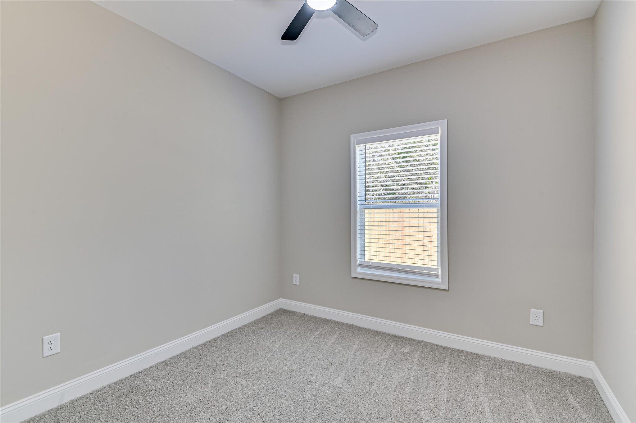 1590 Lee Beard Way Property Photo 22