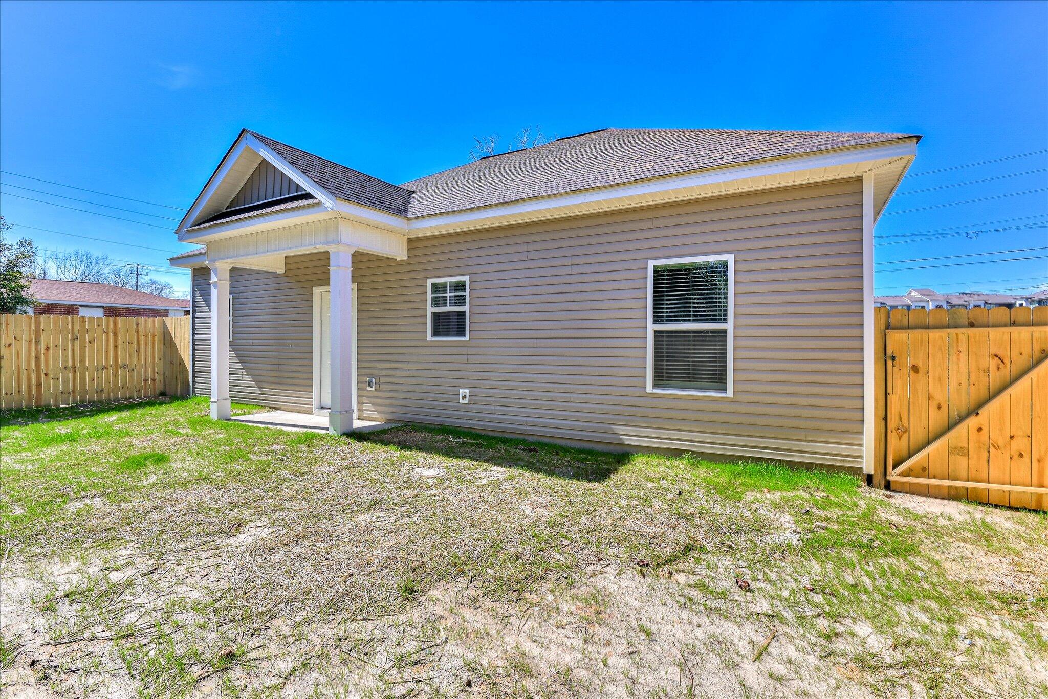 1590 Lee Beard Way Property Photo 27