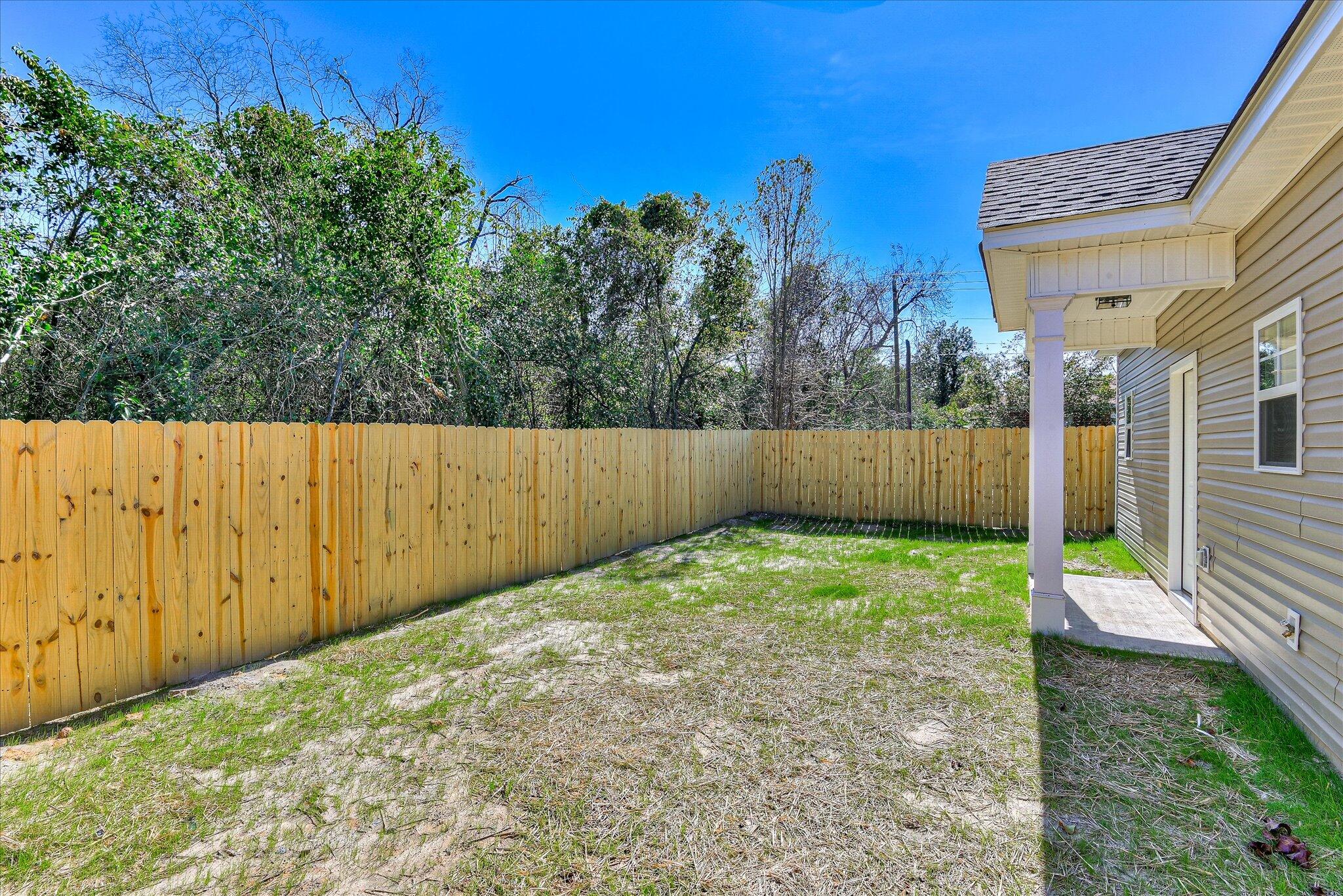 1590 Lee Beard Way Property Photo 28
