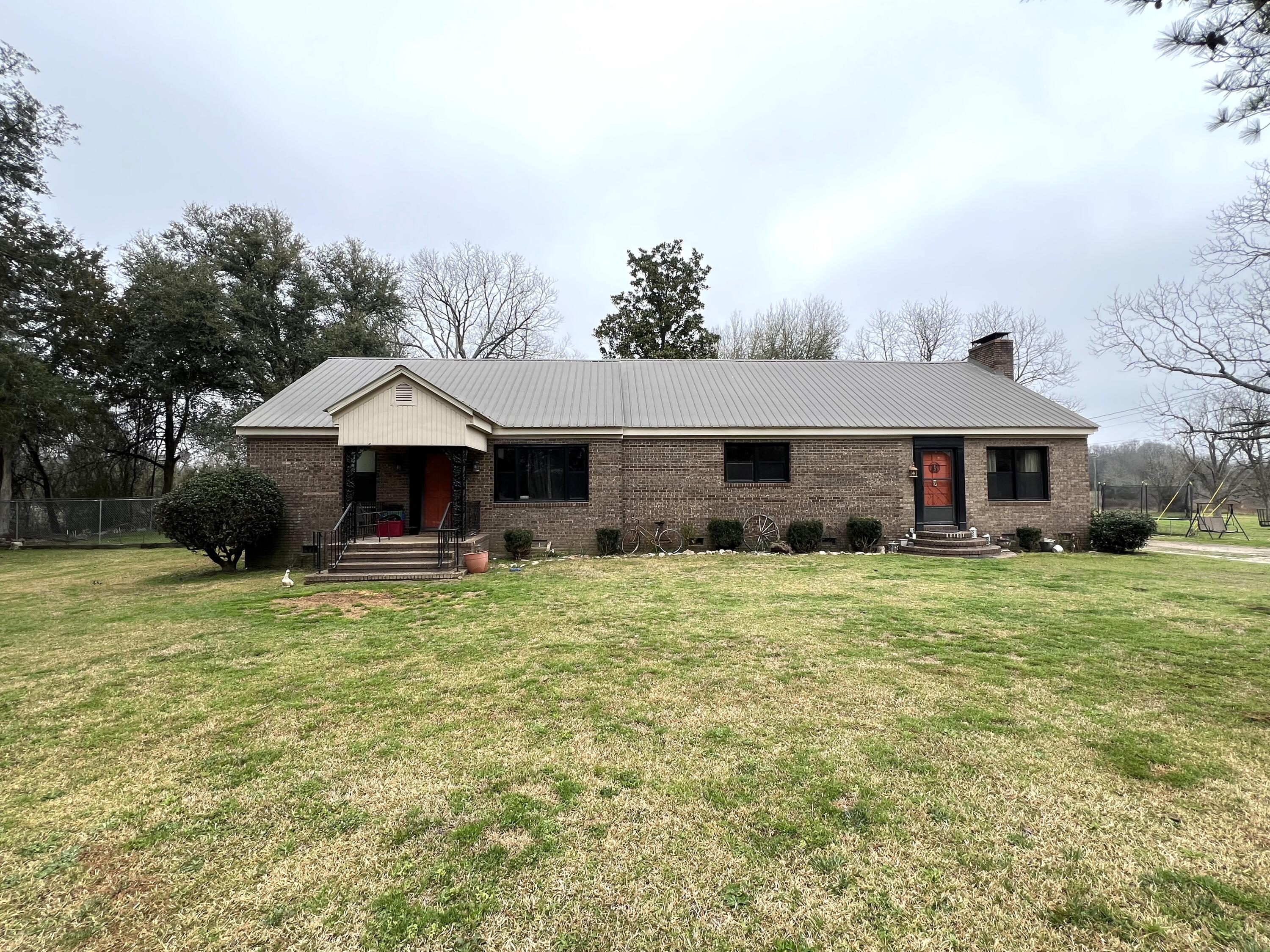 764 Ansley Road Property Photo 1