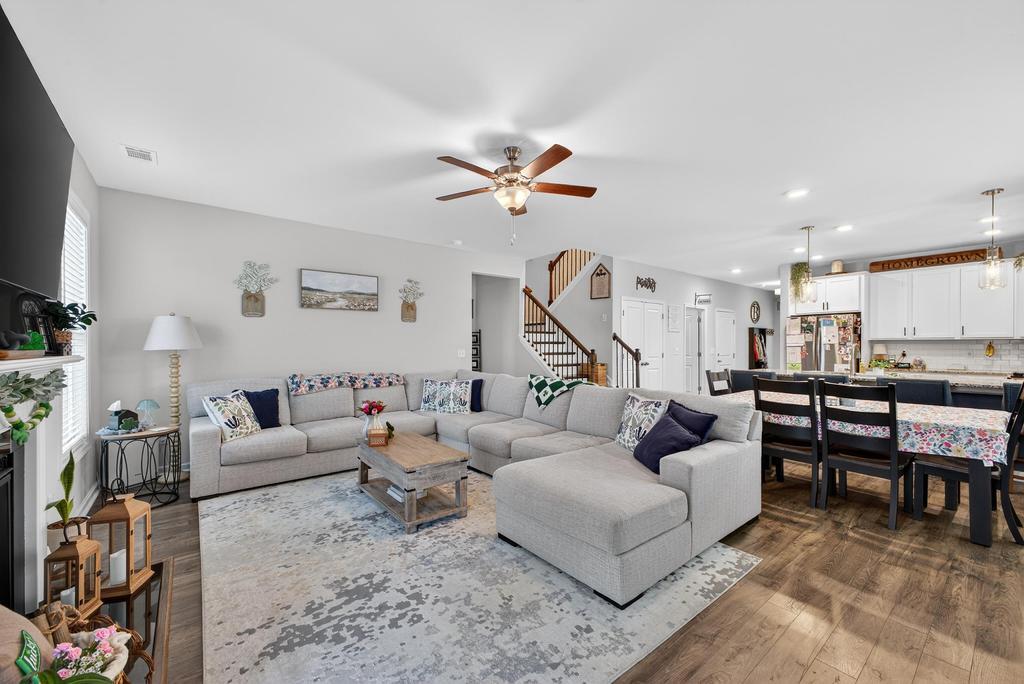 6249 Whirlaway Road Property Photo 13