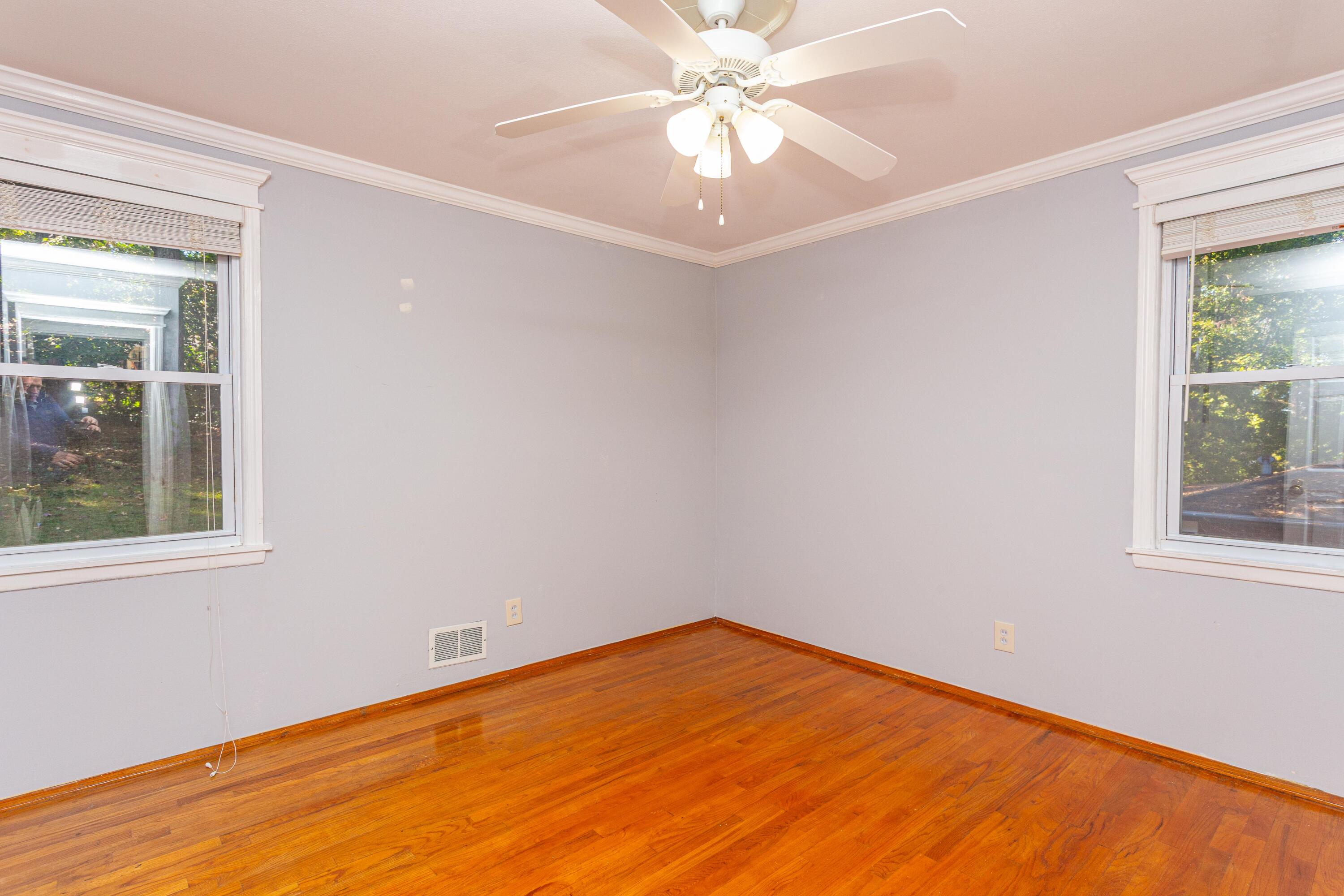 505 Stratford Drive Property Photo 24