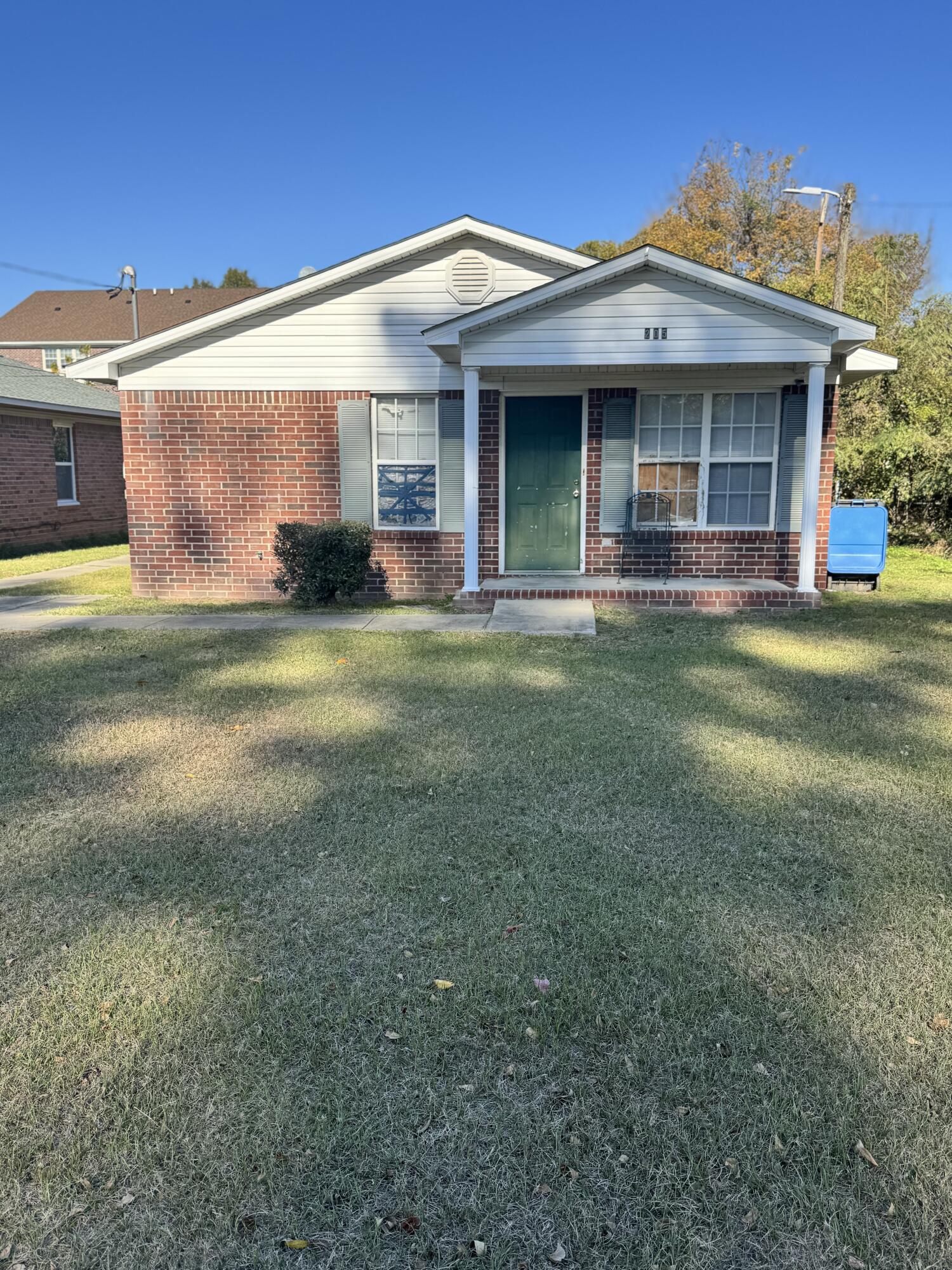 205 Japonica Avenue Property Photo 2