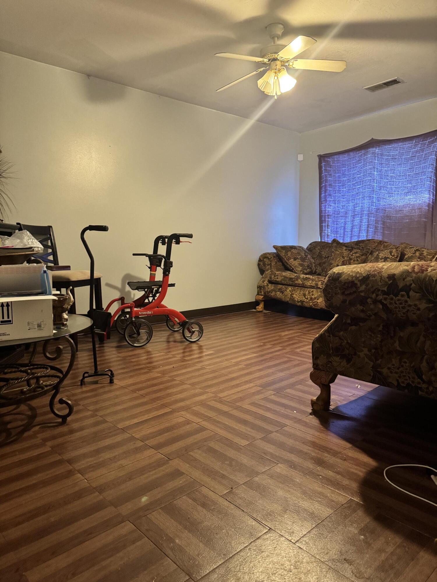 205 Japonica Avenue Property Photo 6
