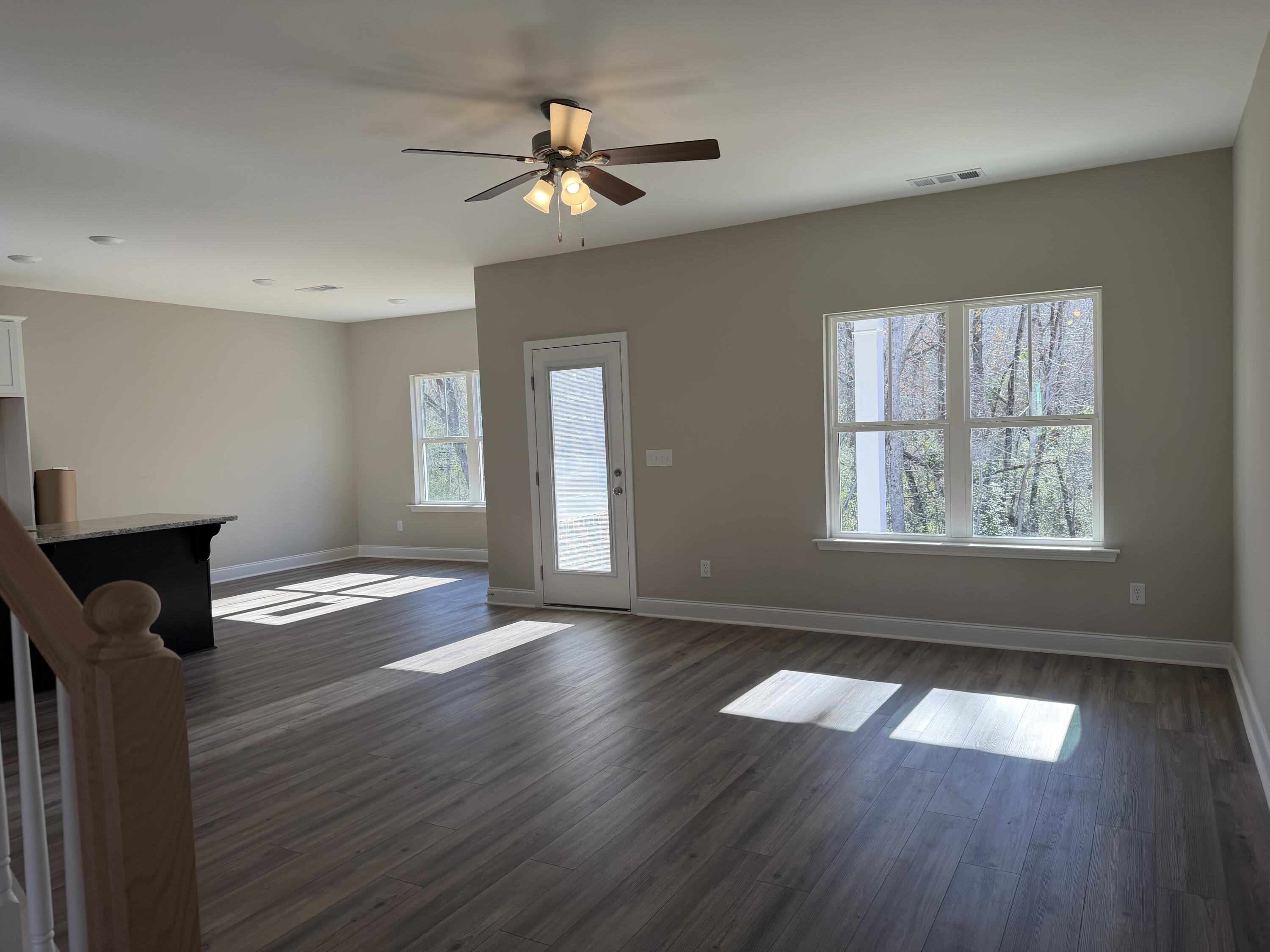 1307 Elias Station Property Photo 6
