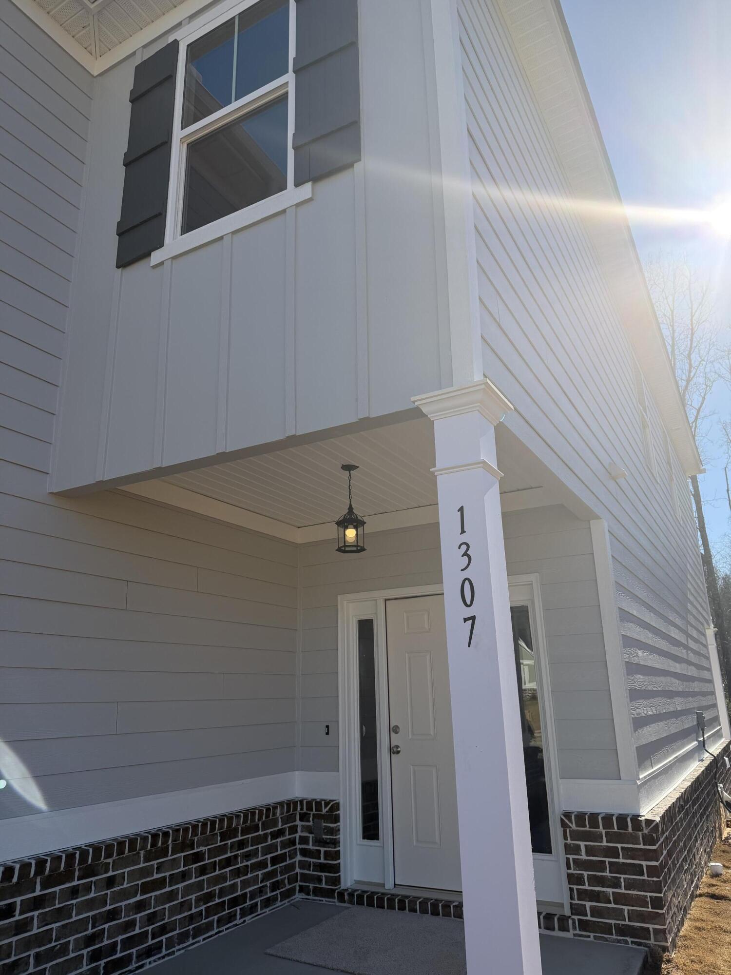 1307 Elias Station Property Photo 32