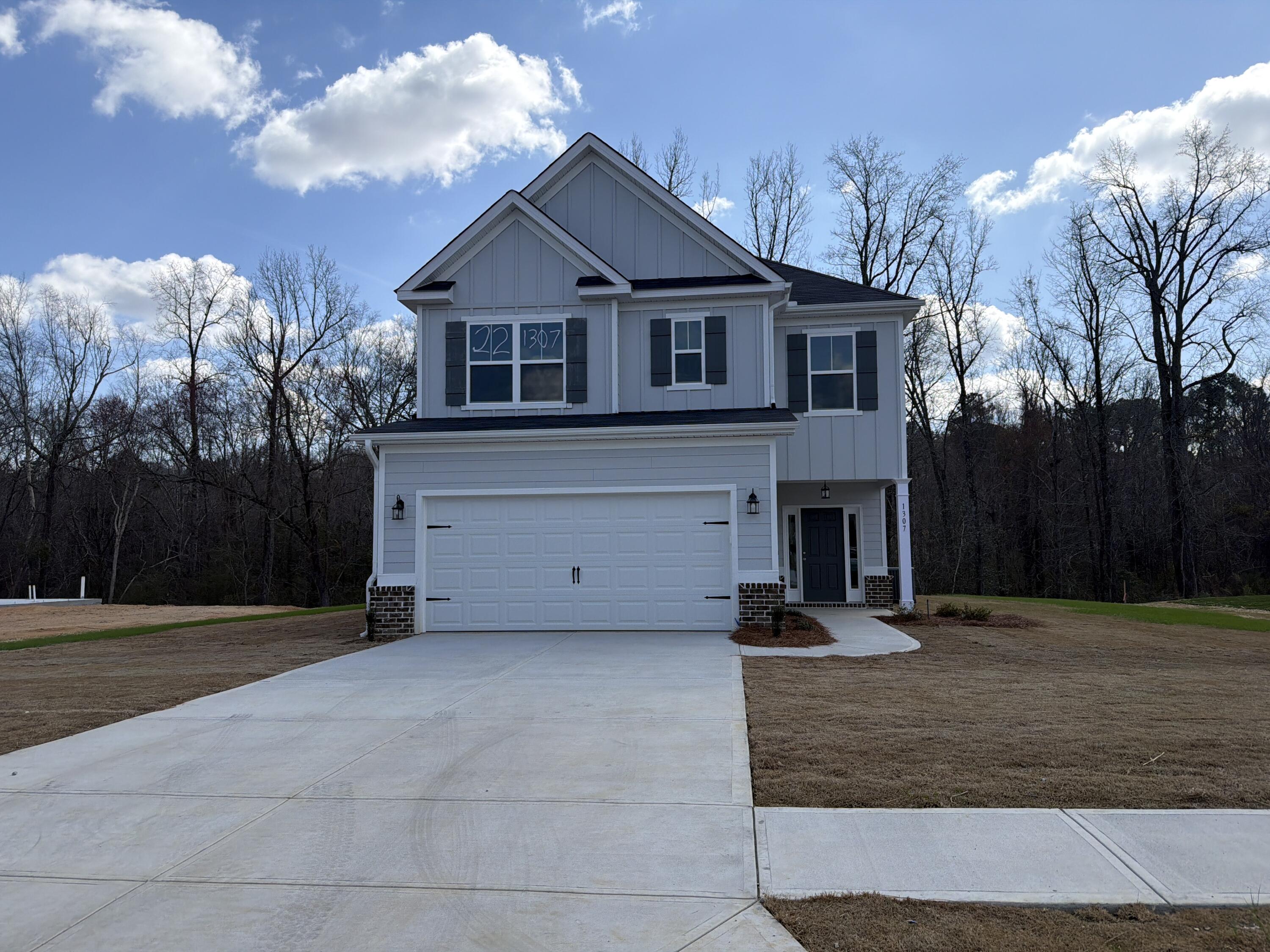 1307 Elias Station Property Photo 34
