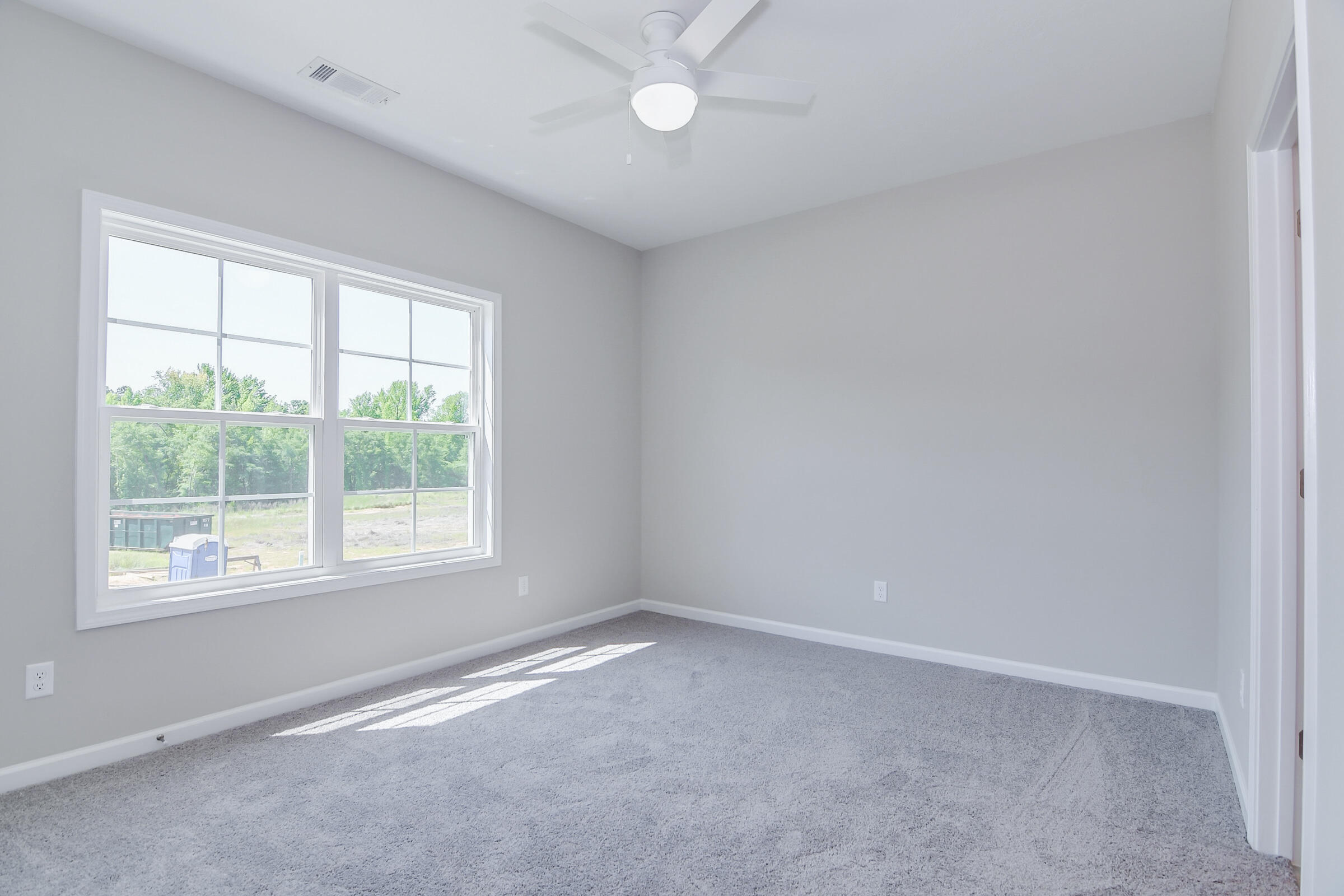103 Constitution Circle Drive B Property Photo 21