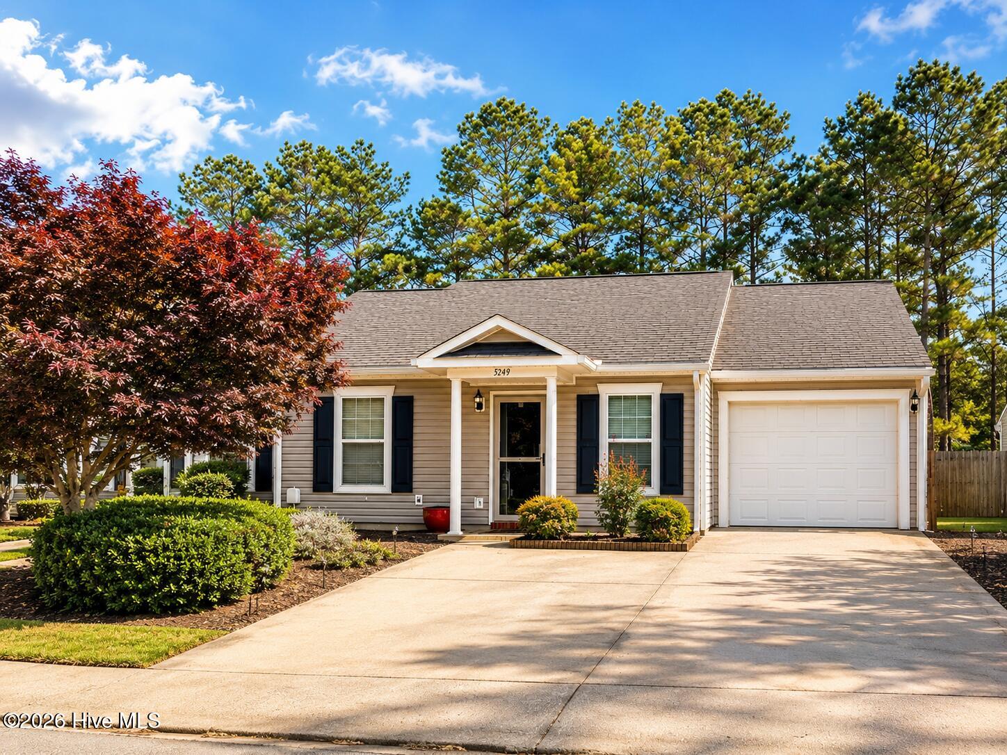 5249 Aruba Circle Property Photo 1