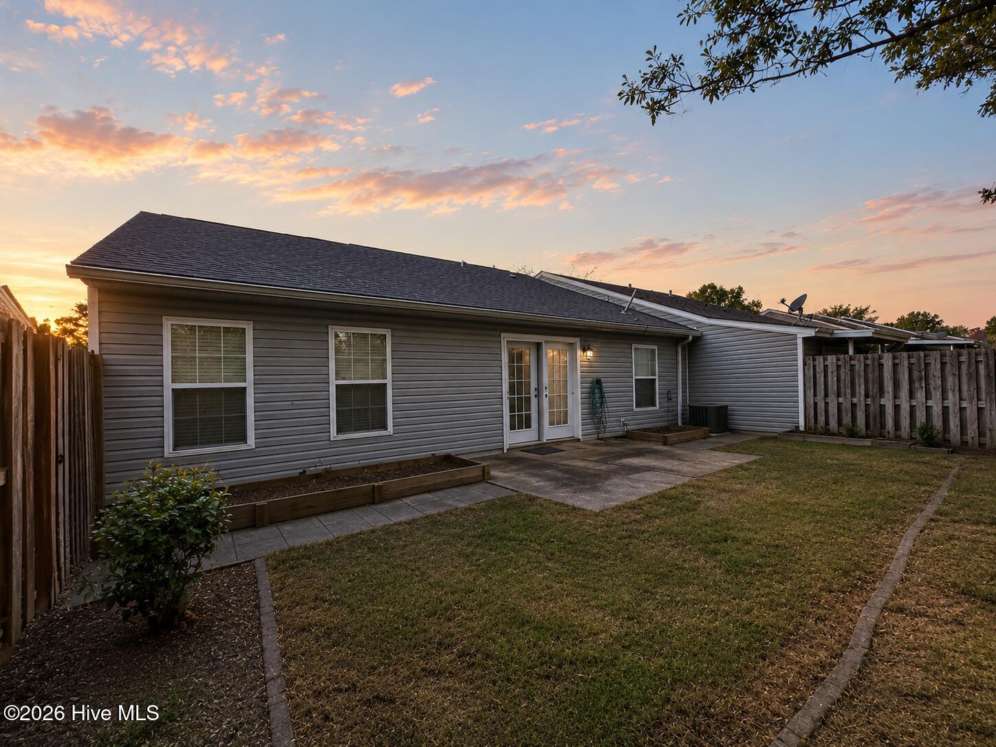 5249 Aruba Circle Property Photo 2