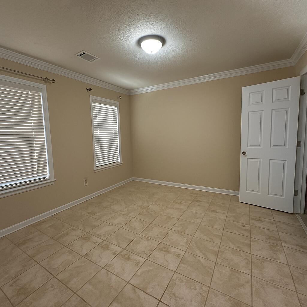 5249 Aruba Circle Property Photo 6
