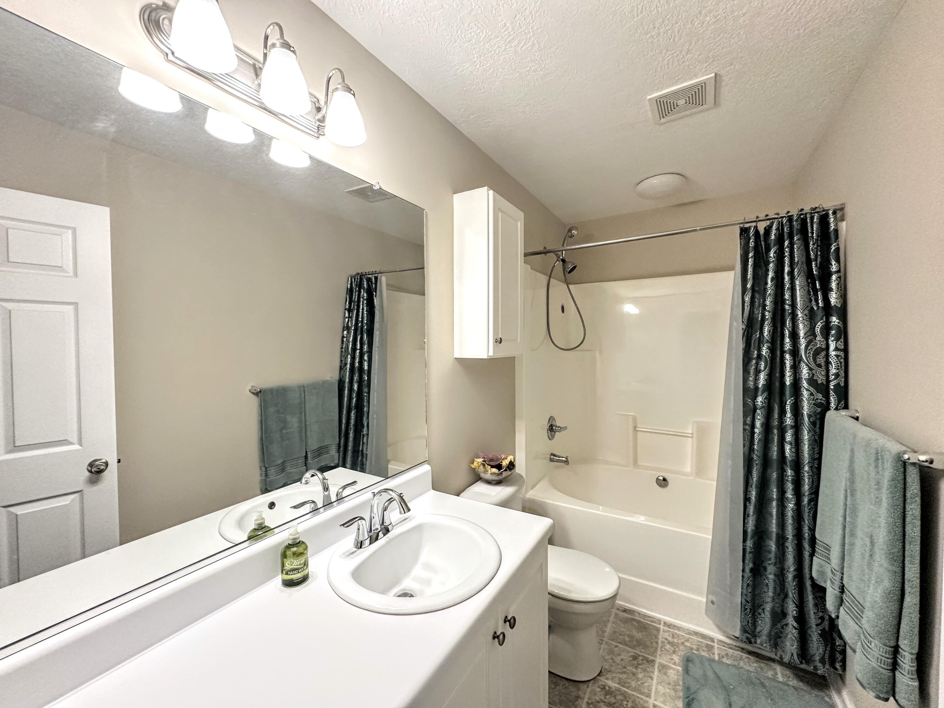 5249 Aruba Circle Property Photo 17