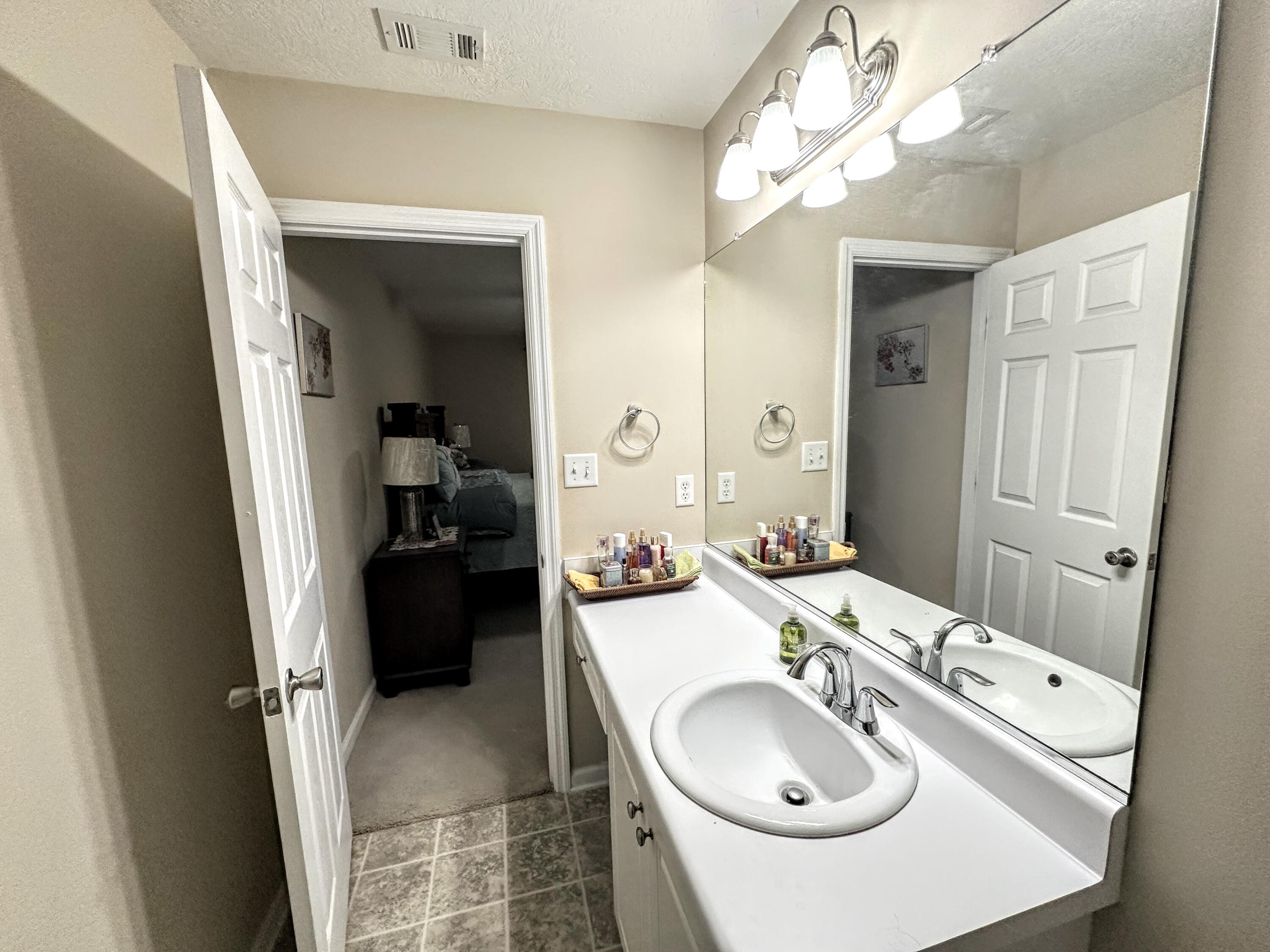 5249 Aruba Circle Property Photo 18