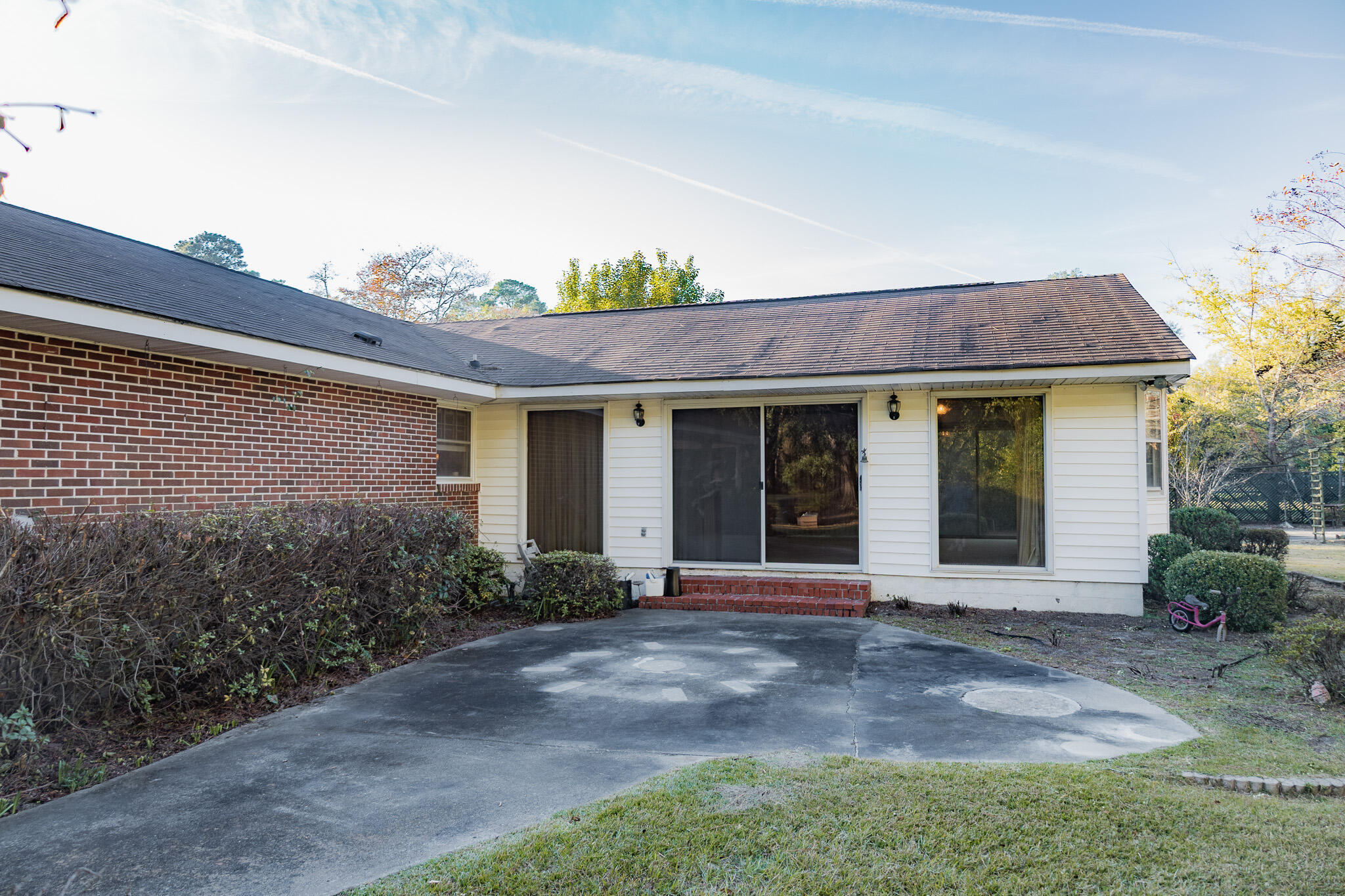 341 Azalea Avenue Property Photo 14