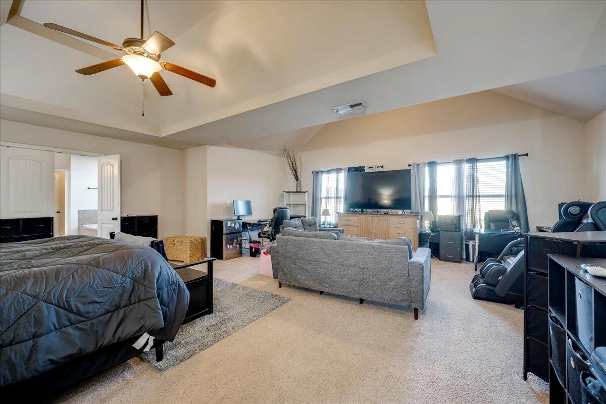 207 Dripping Rock Pass Property Photo 26