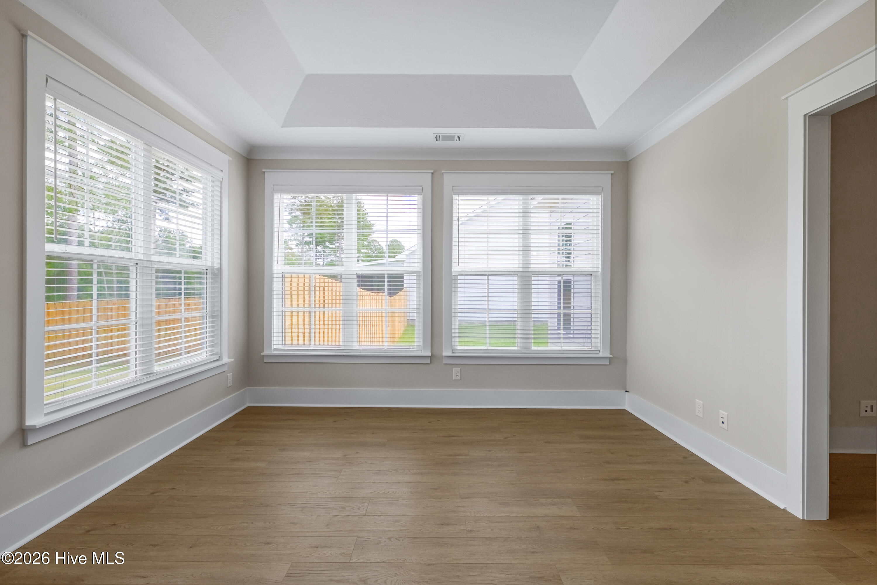 1532 Bellingham Drive Property Photo 39