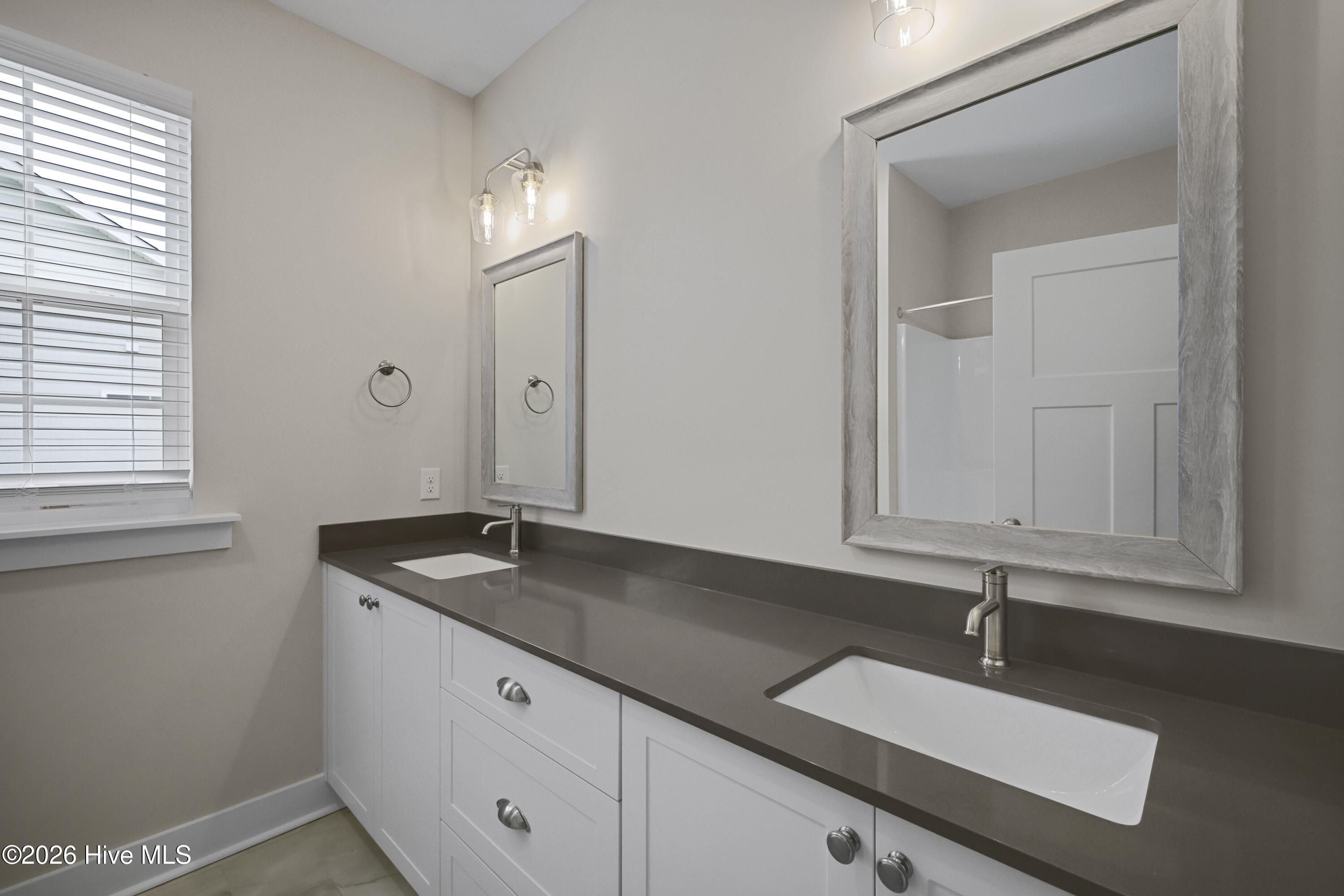 1532 Bellingham Drive Property Photo 43