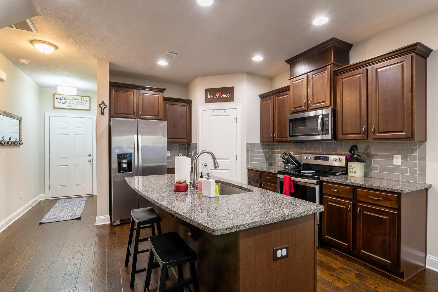 704 Red Cedar Court Property Photo 3