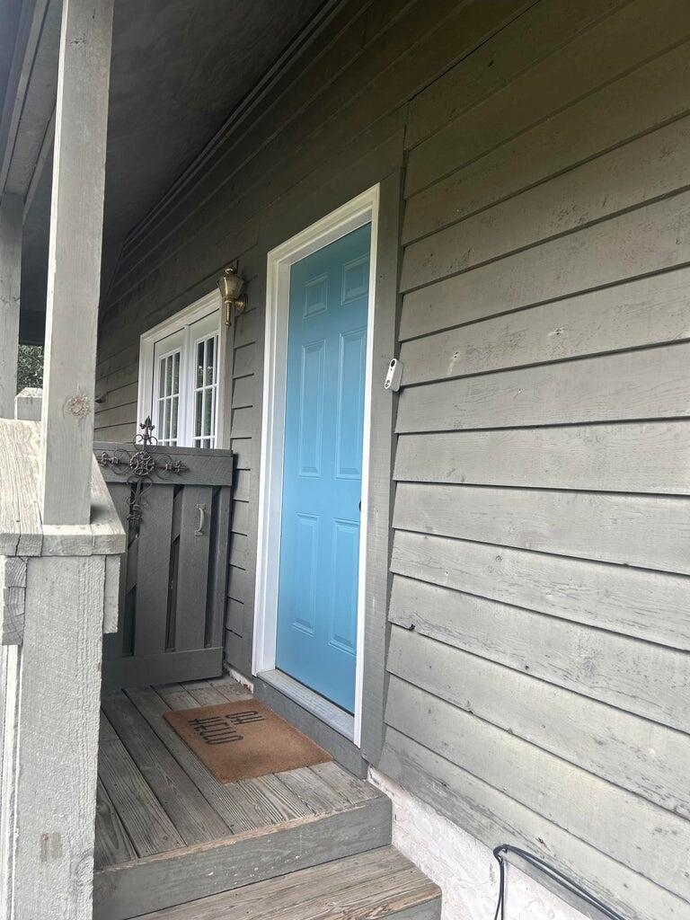 9 The Corners Drive Property Photo 4