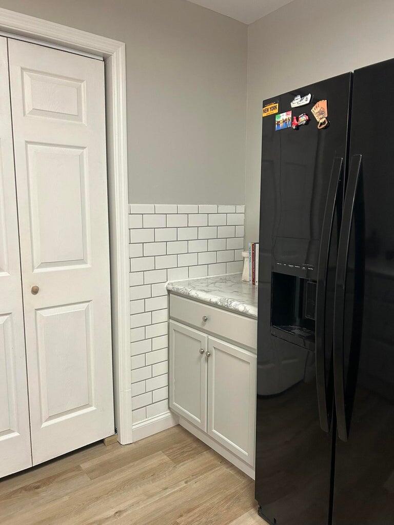 9 The Corners Drive Property Photo 17