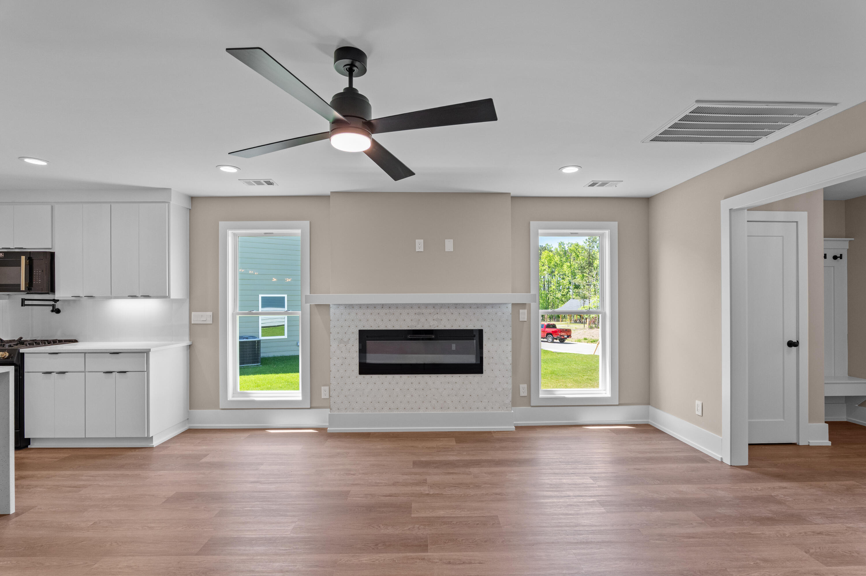 727 Ronaldsay Road Property Photo 11