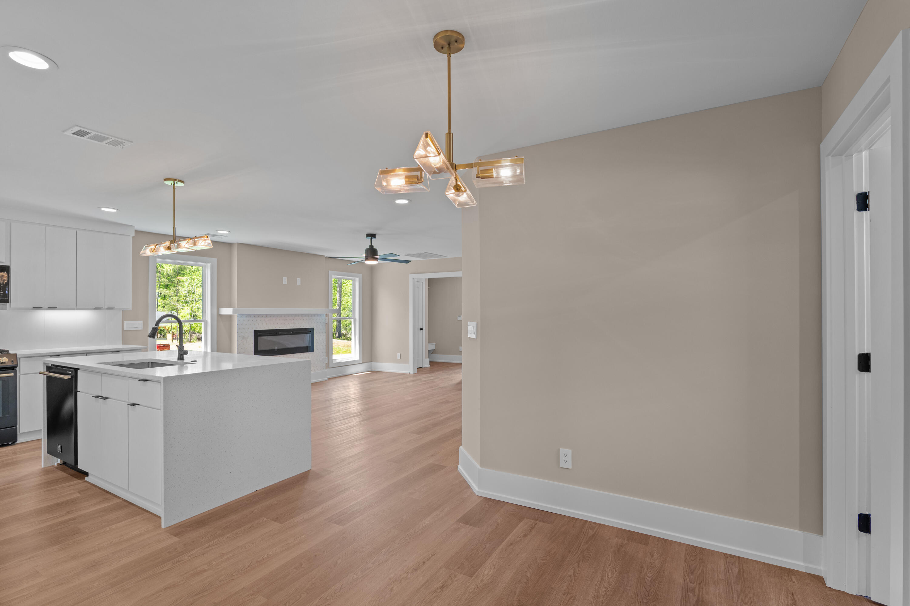 727 Ronaldsay Road Property Photo 21