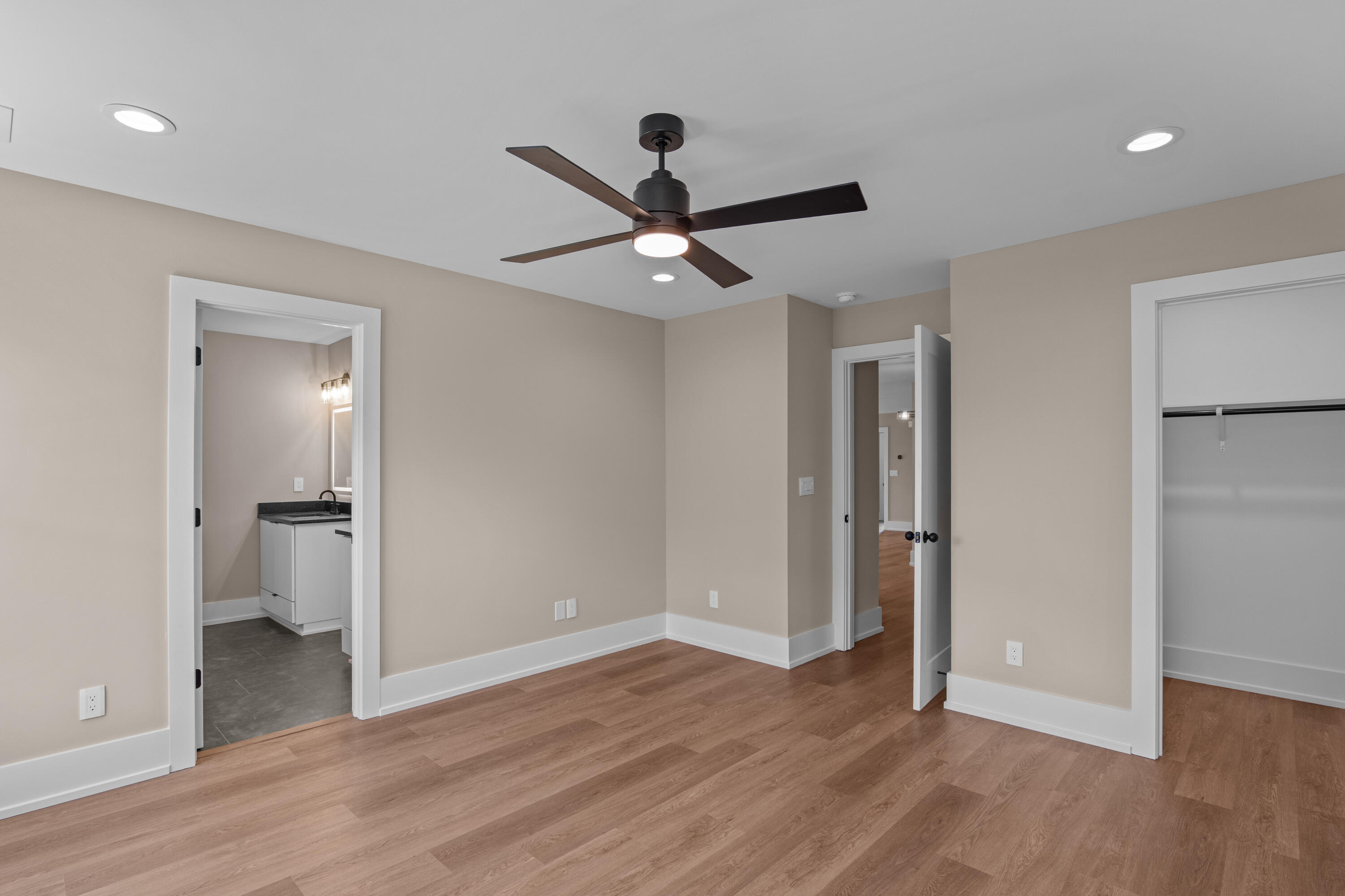 727 Ronaldsay Road Property Photo 23