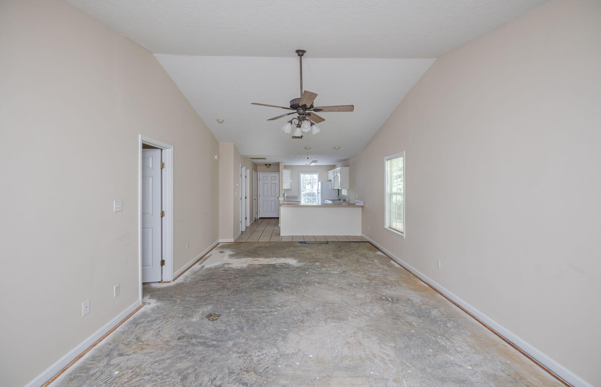 2330 Lions Gate Drive Property Photo 8