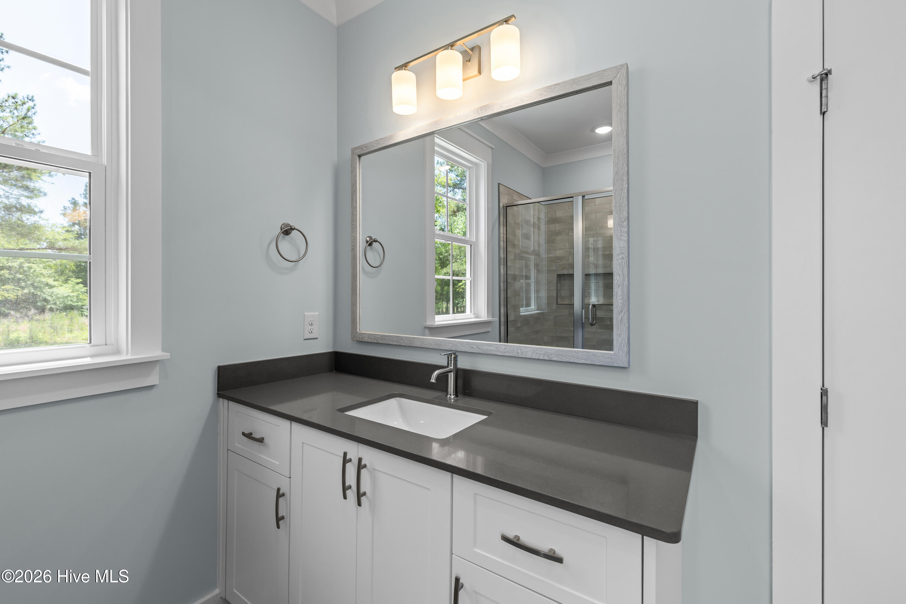 1725 Bellingham Drive Property Photo 37