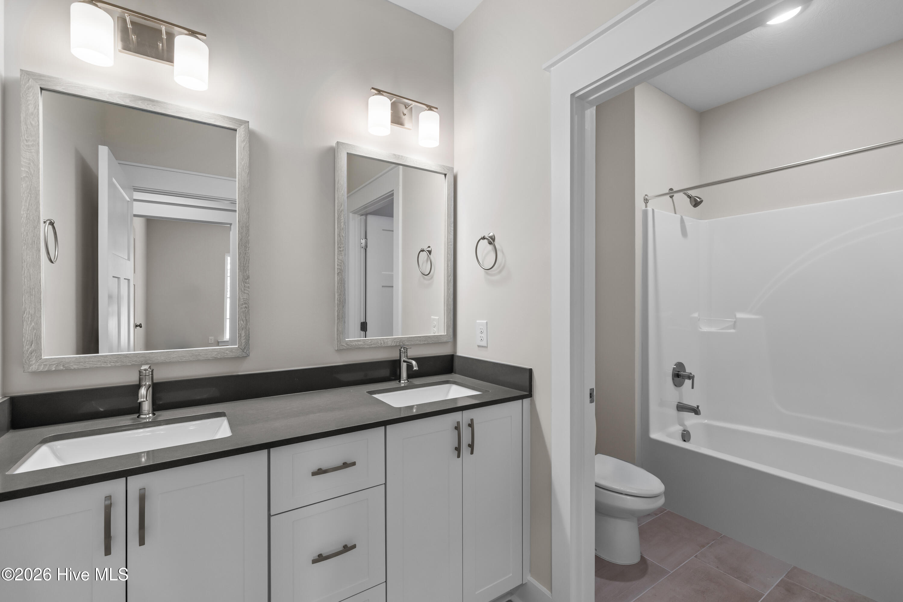 1725 Bellingham Drive Property Photo 42