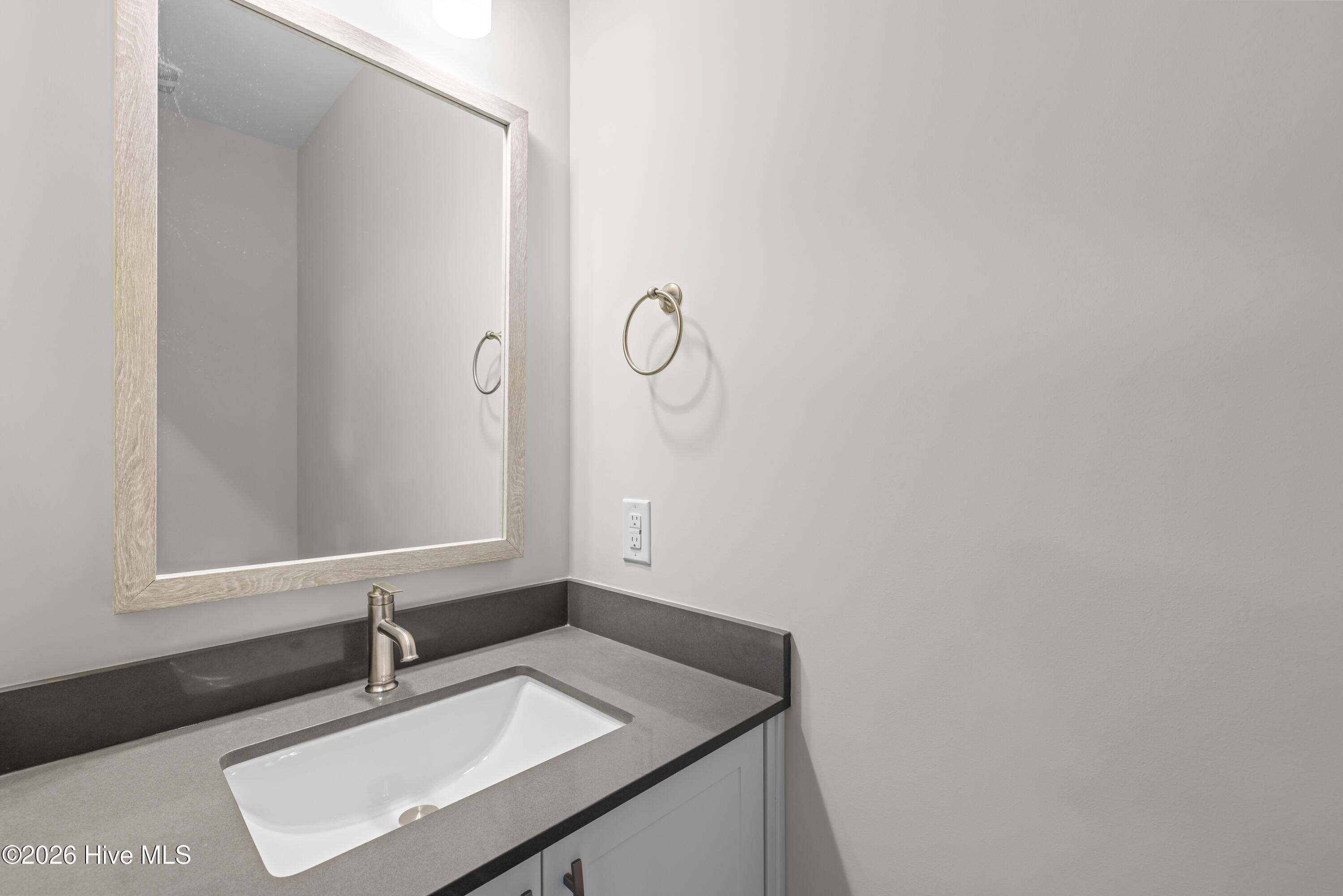 1725 Bellingham Drive Property Photo 46