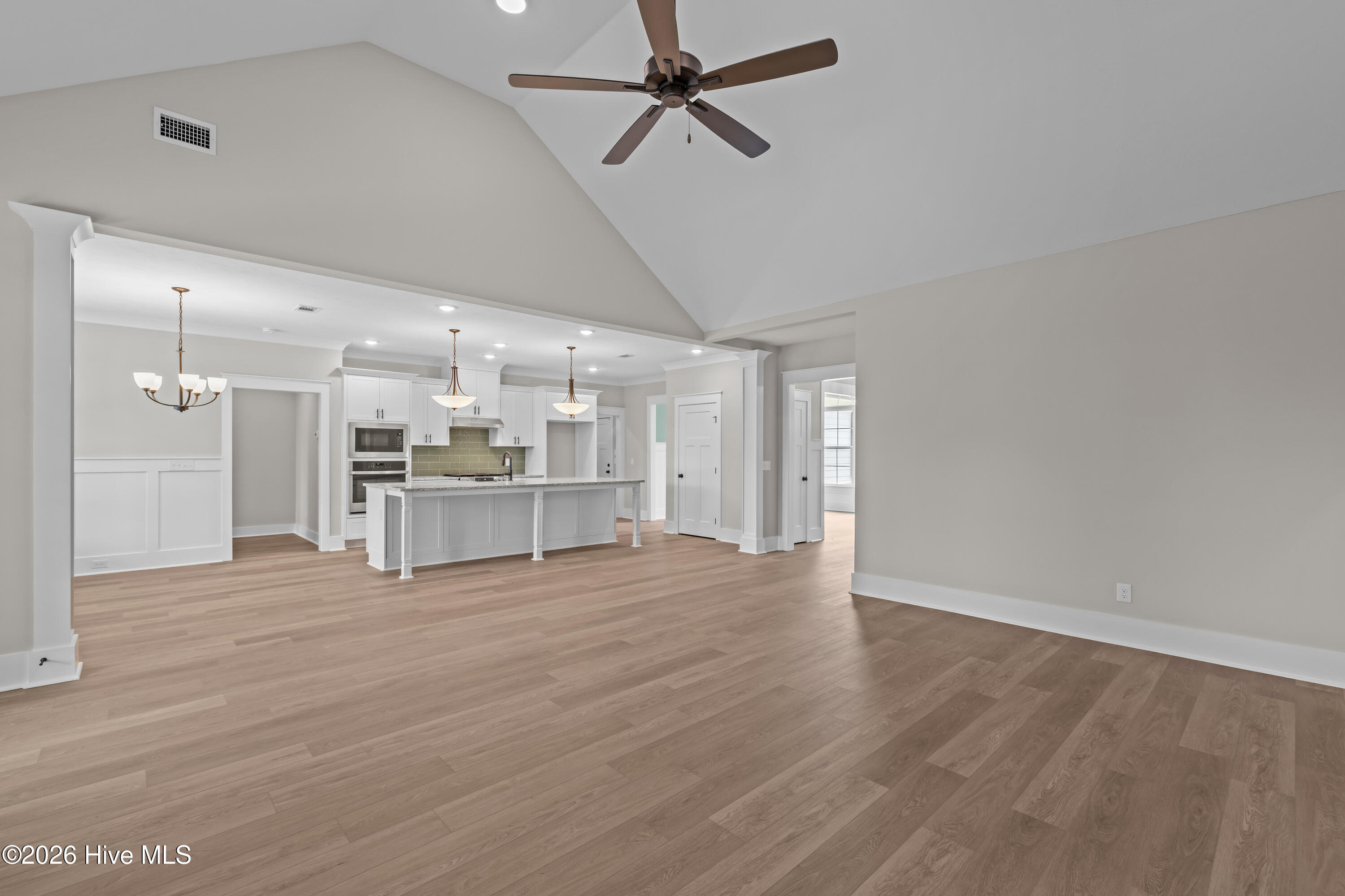 1178 Bellingham Drive Property Photo 19