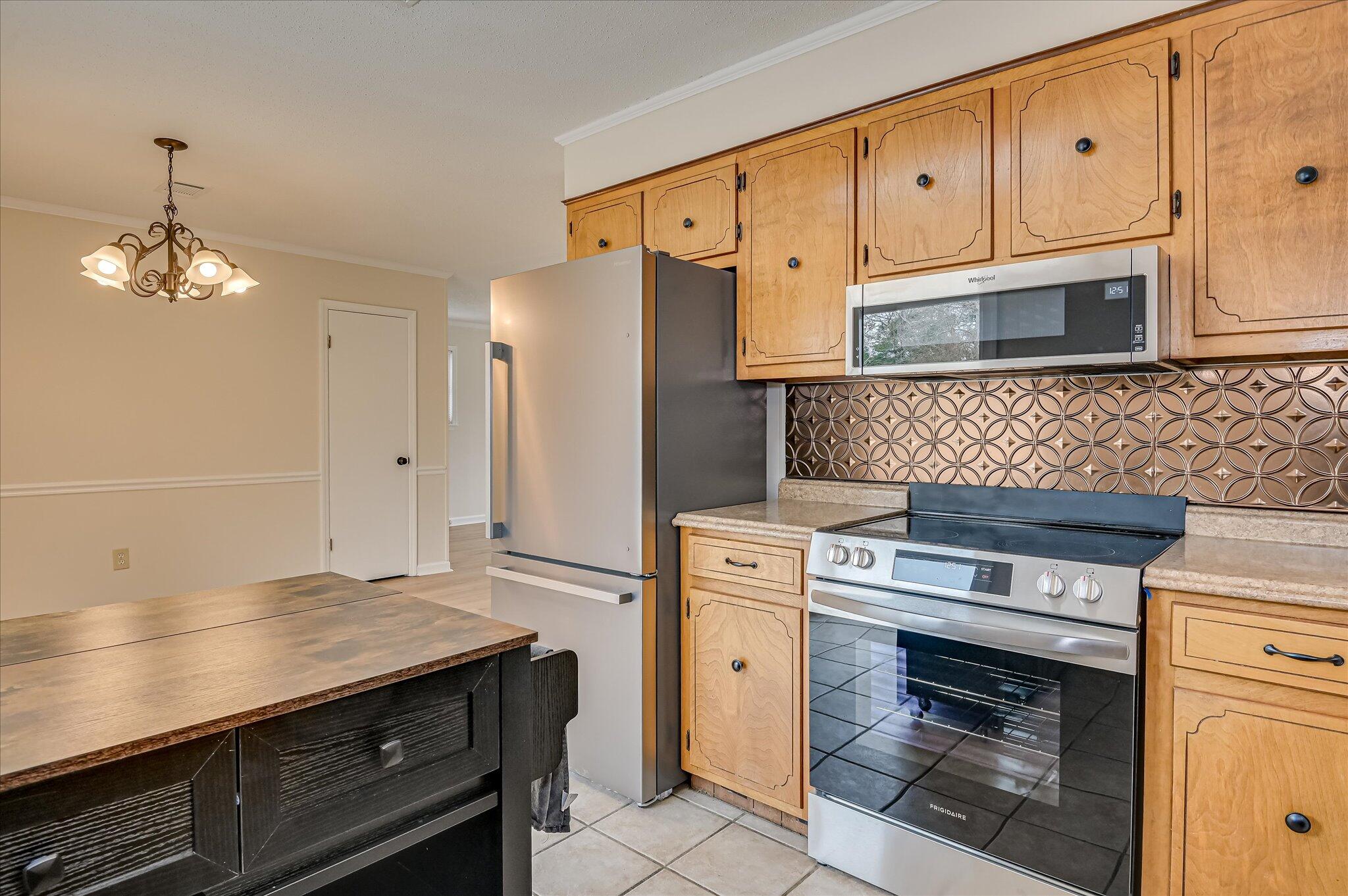 511 Merrymont Drive Property Photo 13